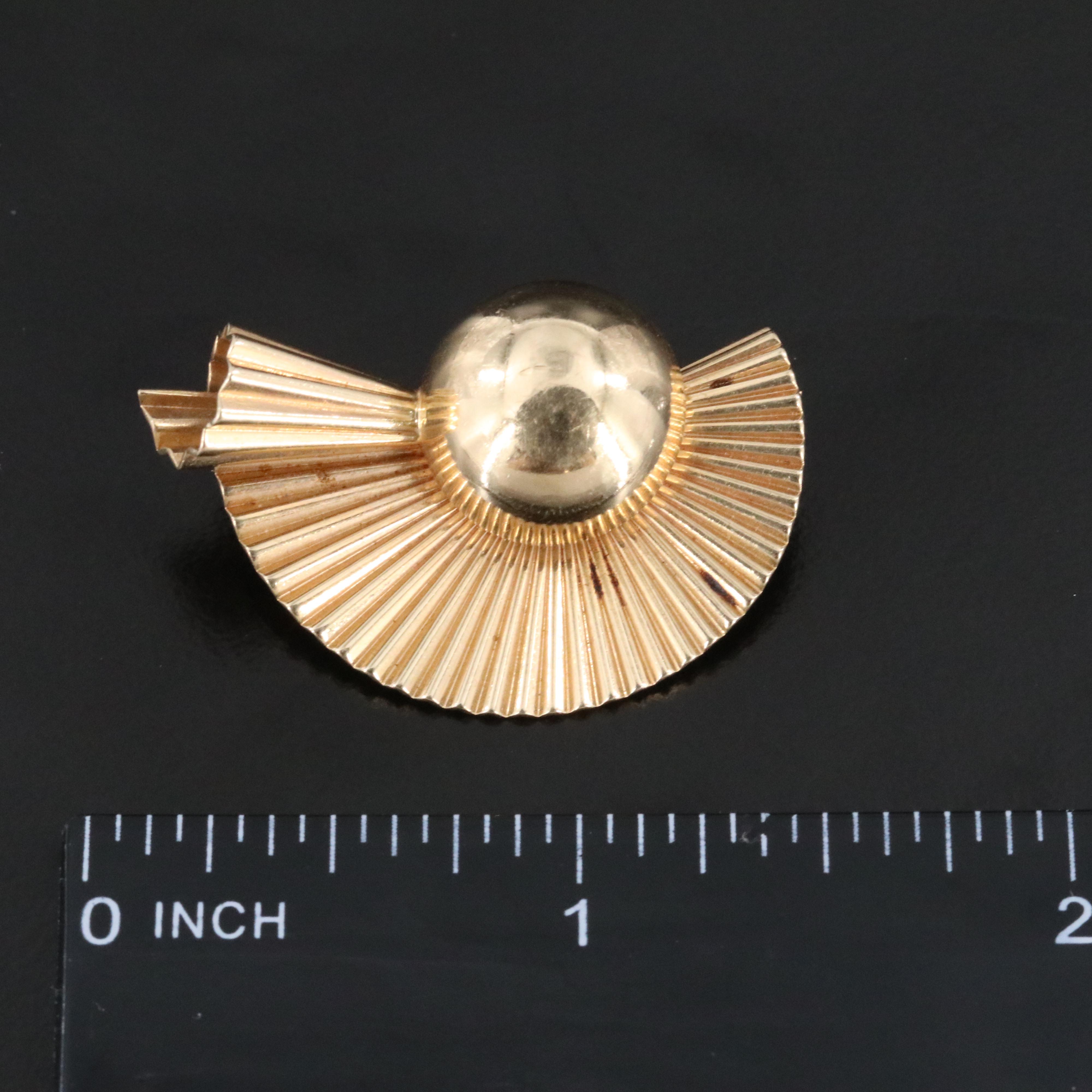 Retro 14K Fanned Brooch