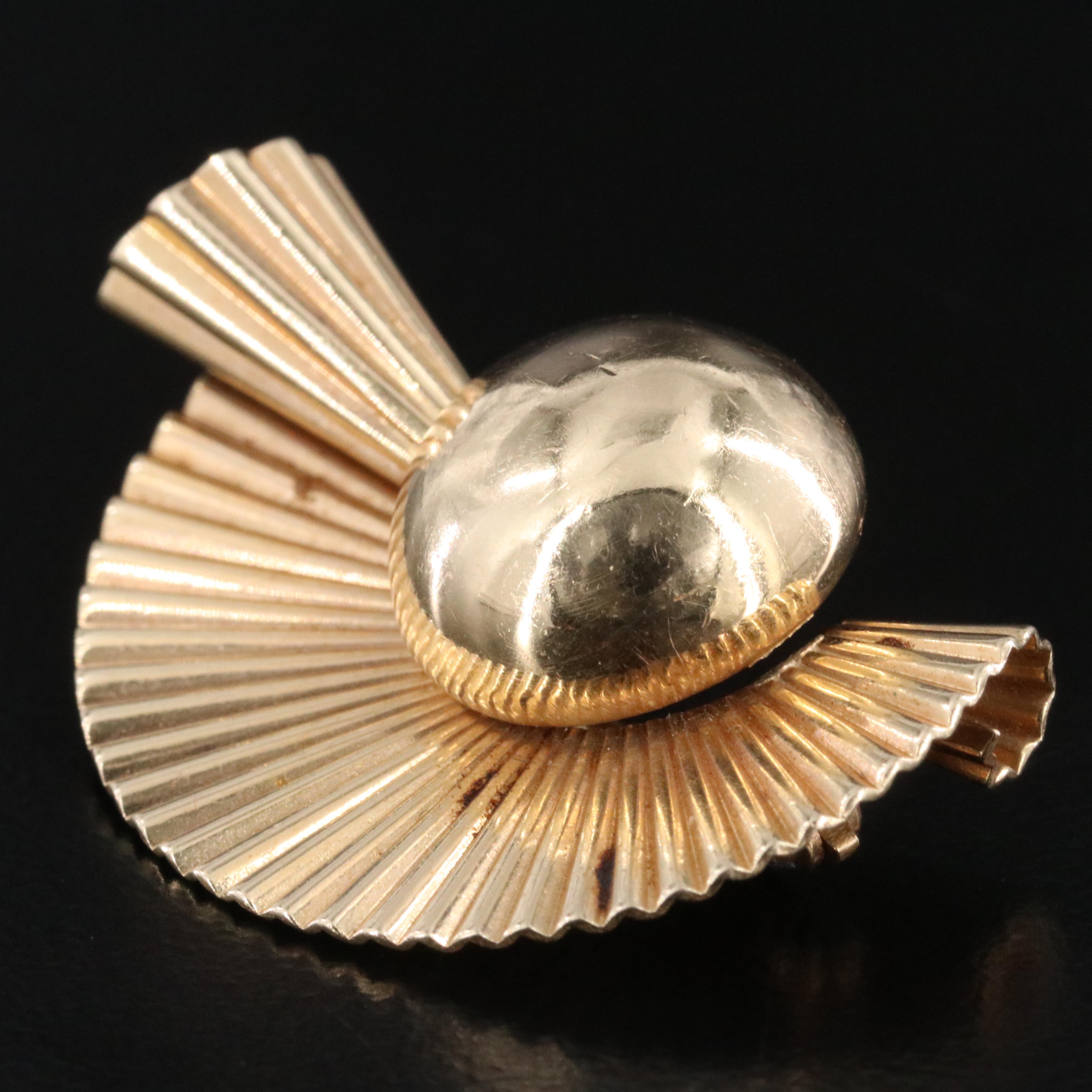 Retro 14K Fanned Brooch