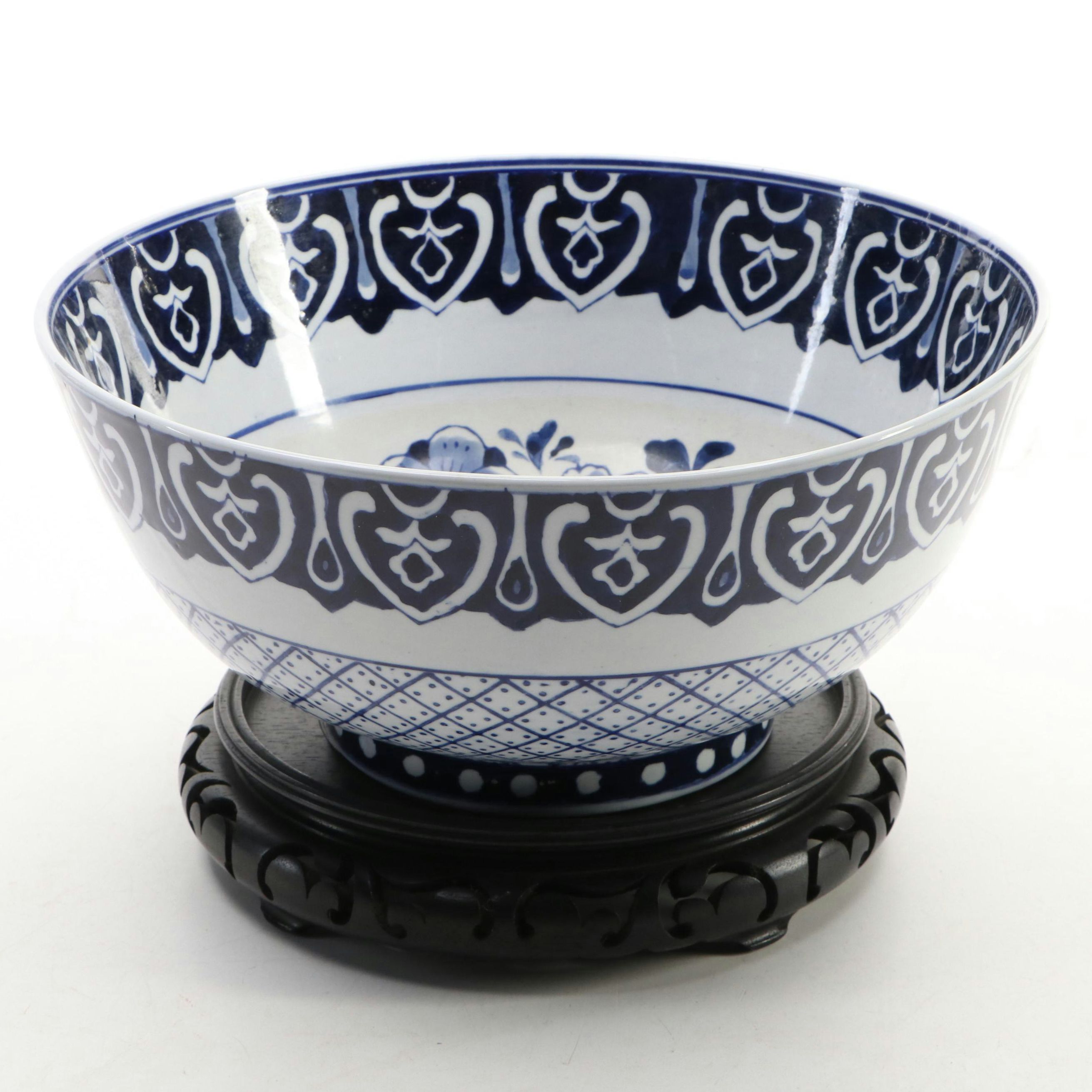 Chinese Porcelain Cobalt and White Bowl with Wood Base