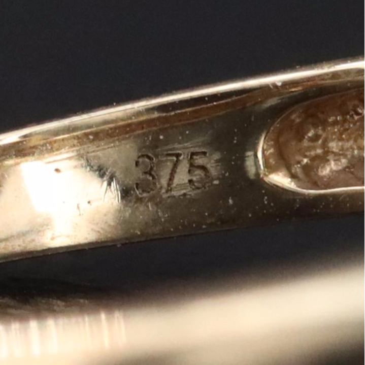 9K Peridot and Diamond Ring