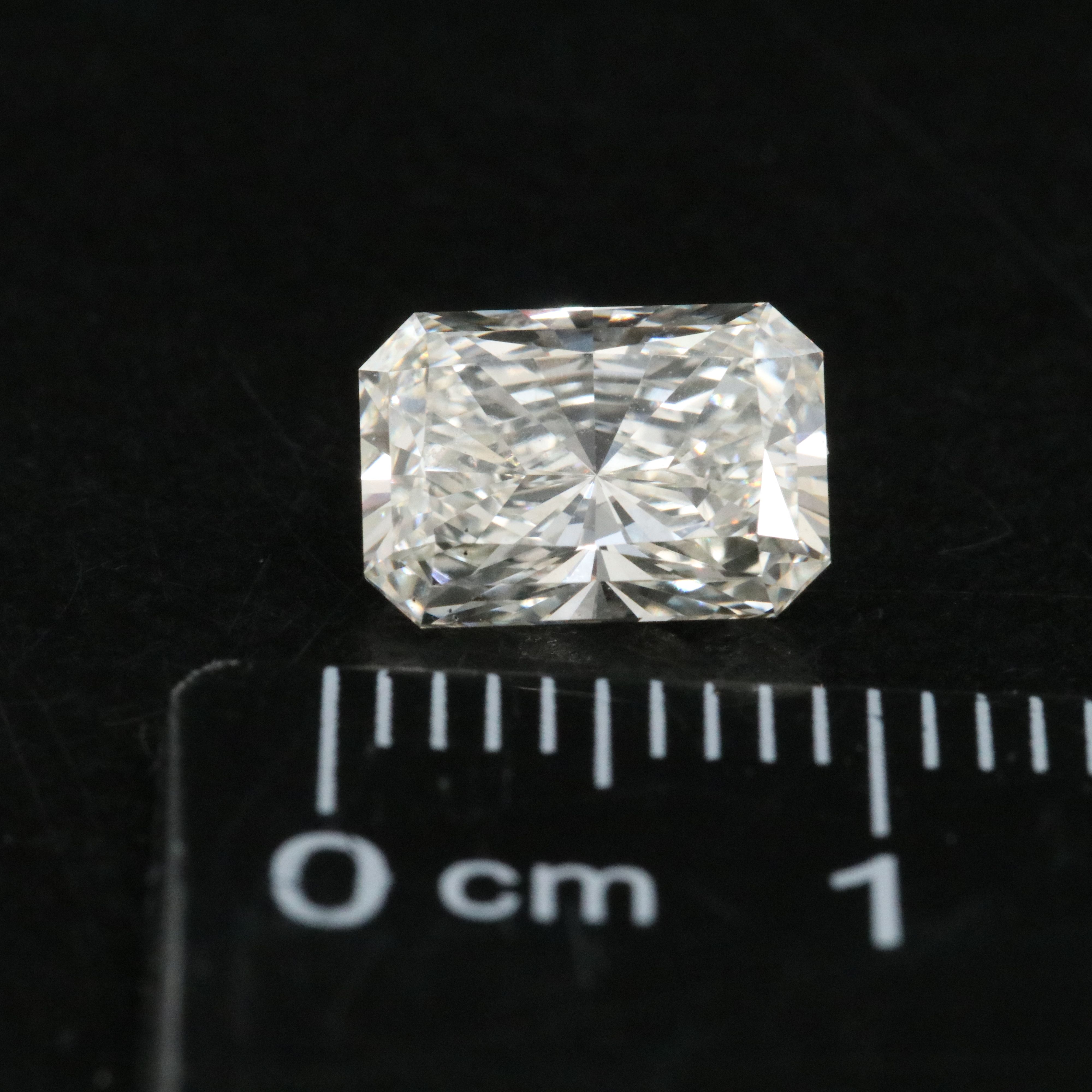 Loose 1.83 CT Lab Grown Diamond with IGI Report