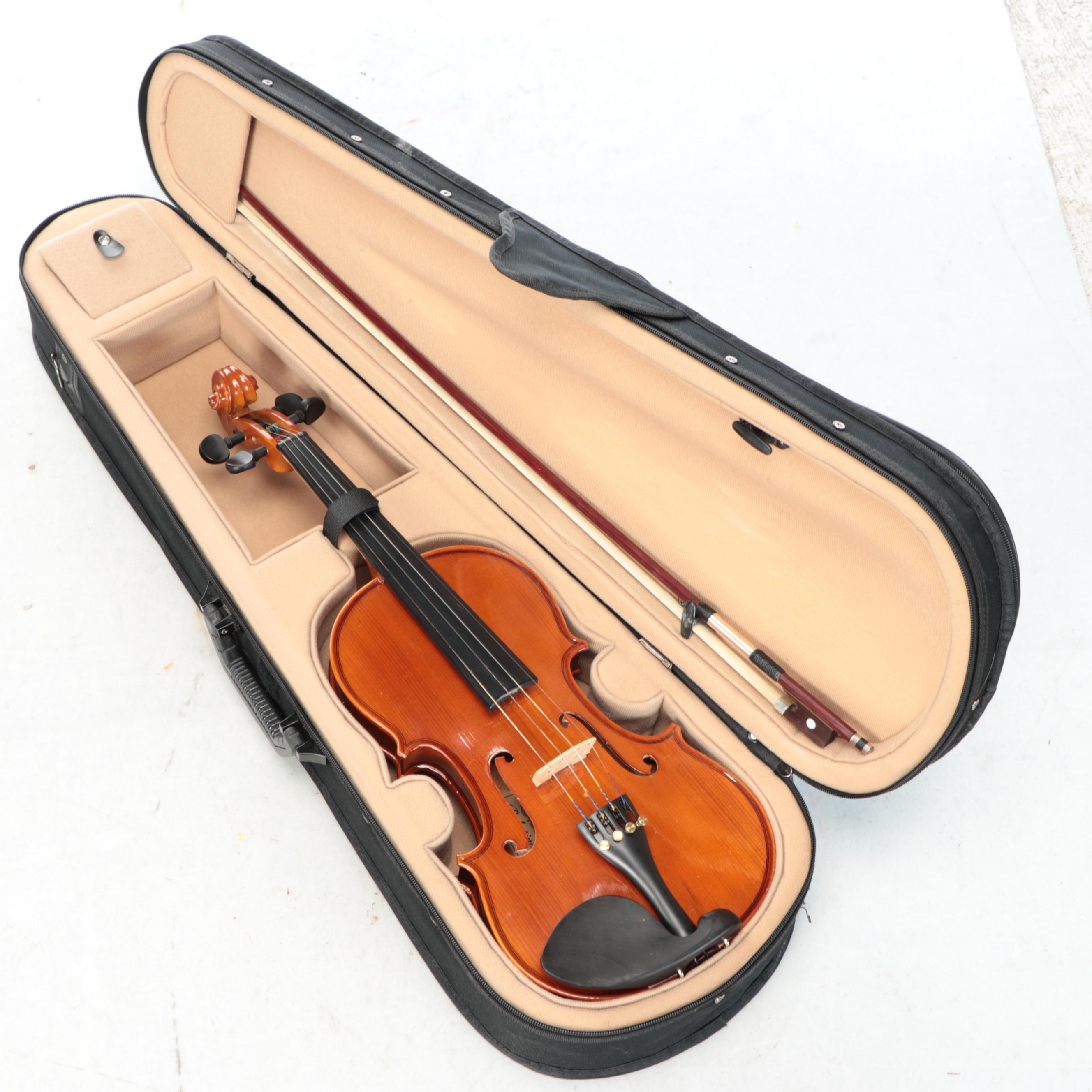 Palatino Violin in Hard Case
