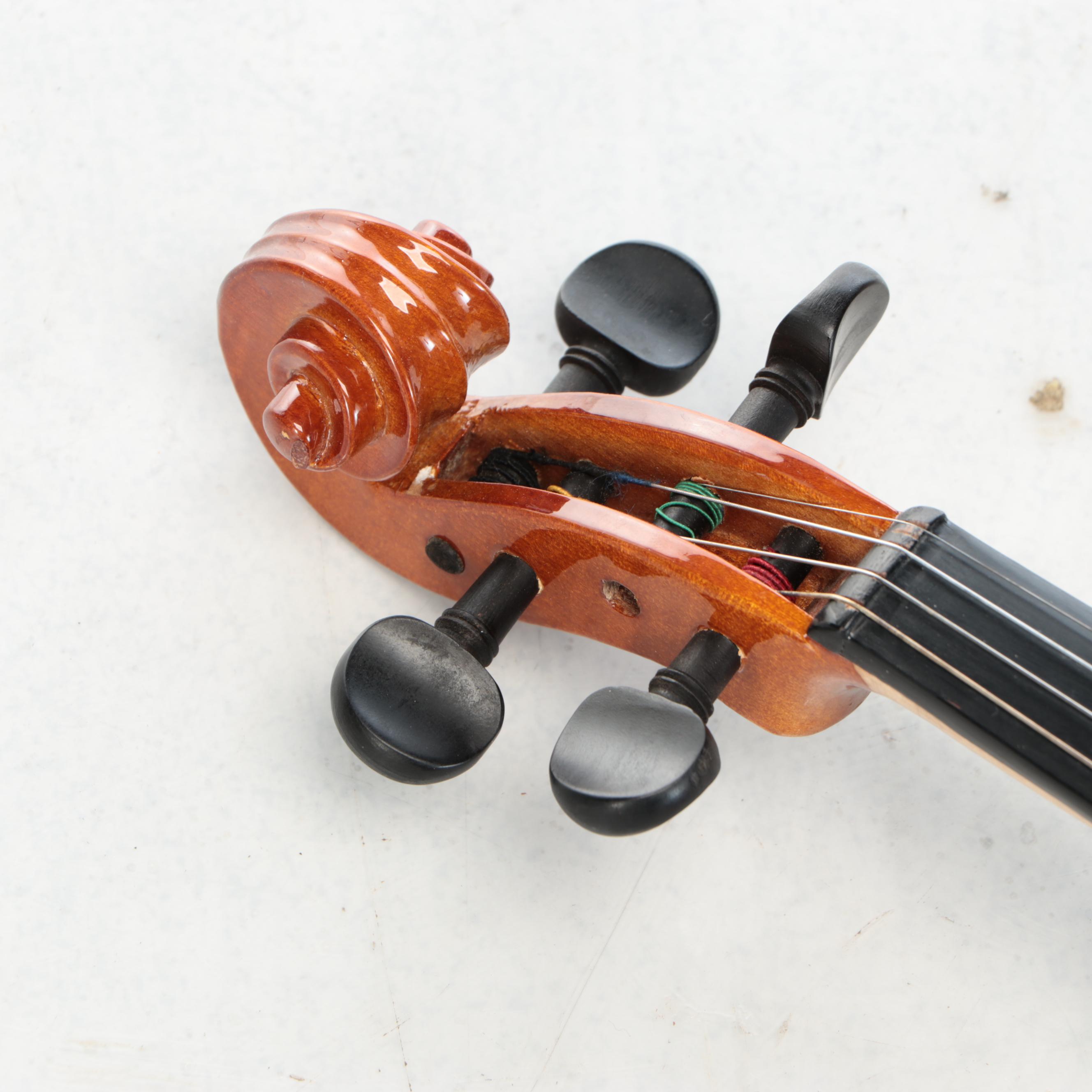 Palatino Violin in Hard Case