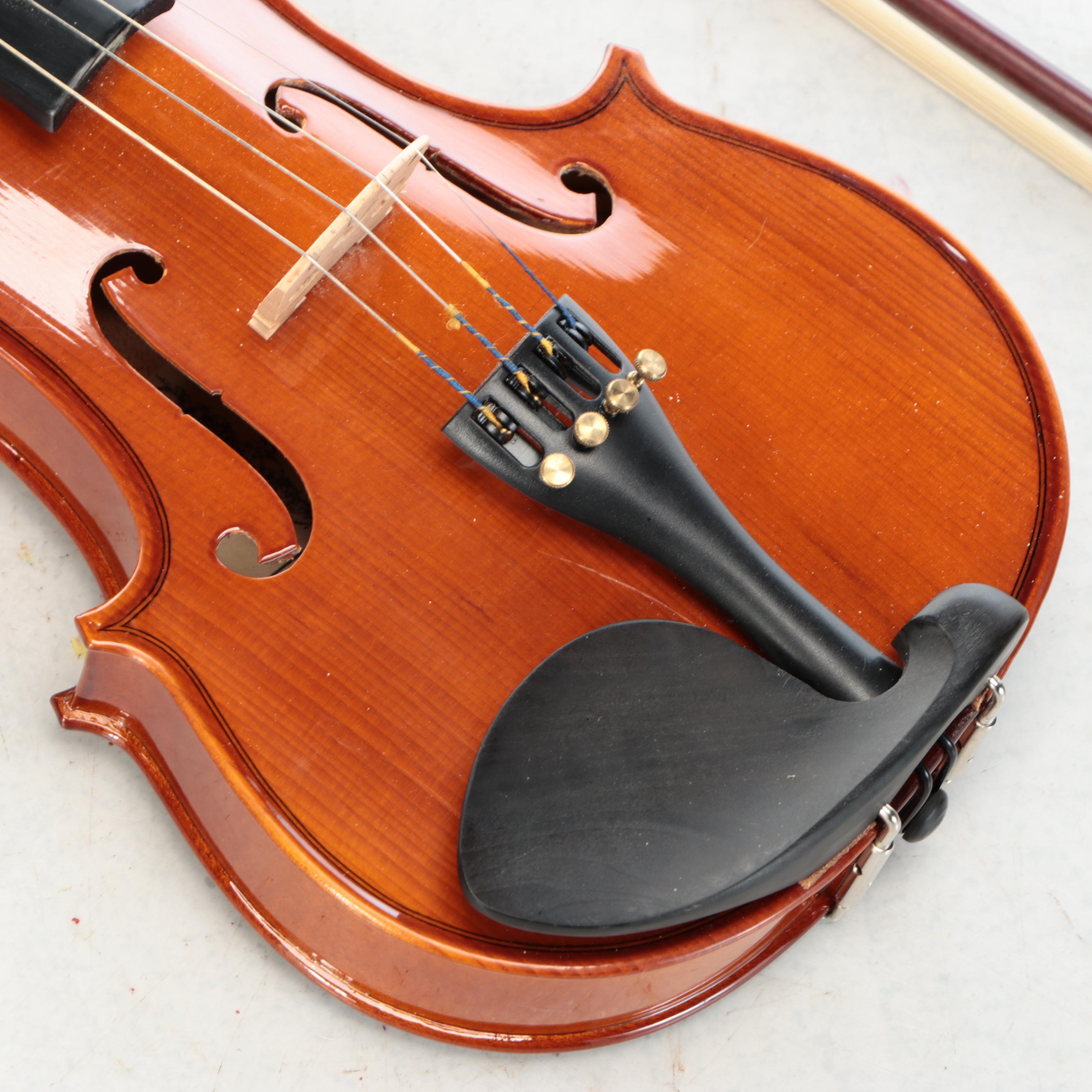 Palatino Violin in Hard Case