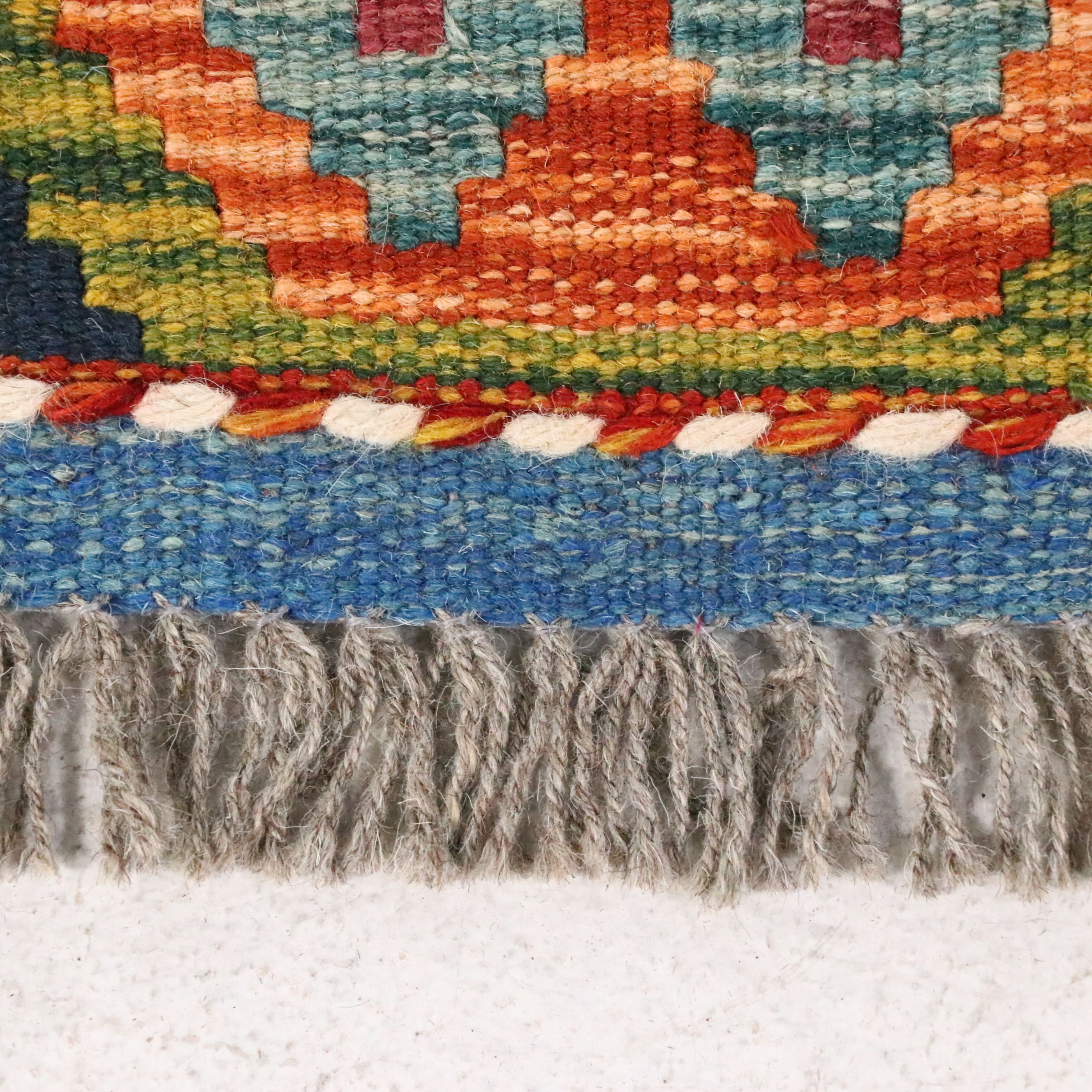 2'10 x 9'10 Handwoven Pakistani Kilim Carpet Runner