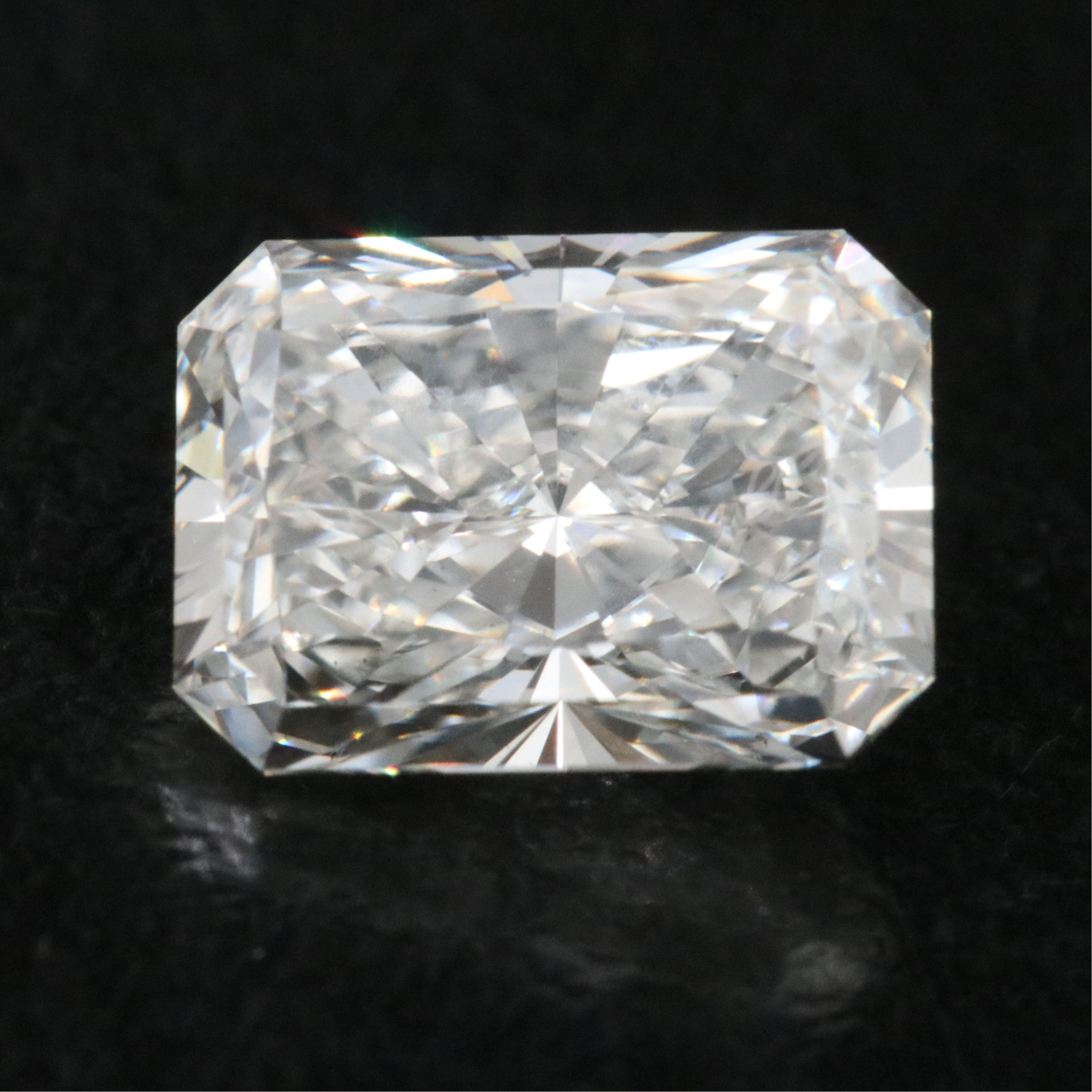 Loose 1.91 CT Lab Grown Diamond with IGI Report