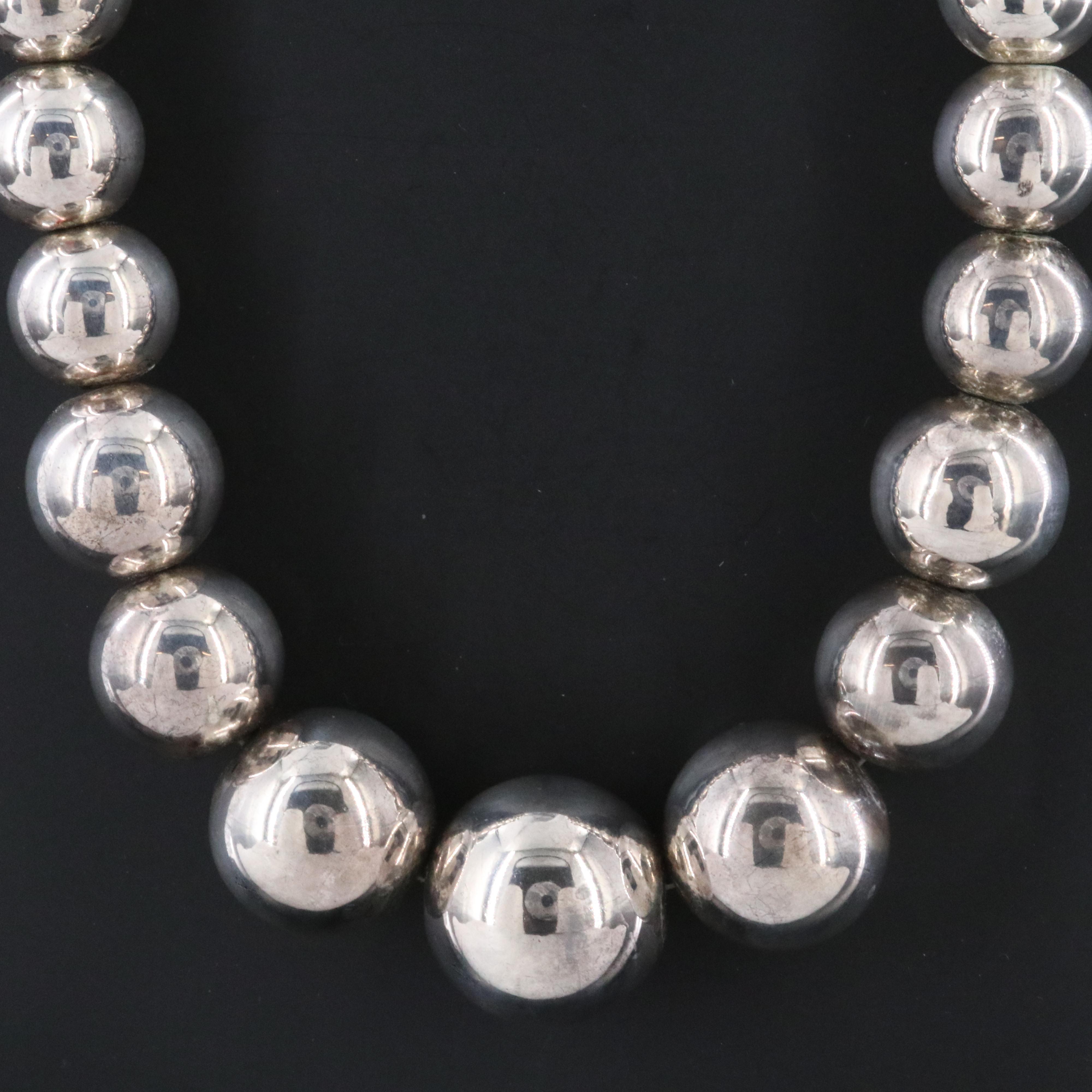 Graduated Bead Necklace