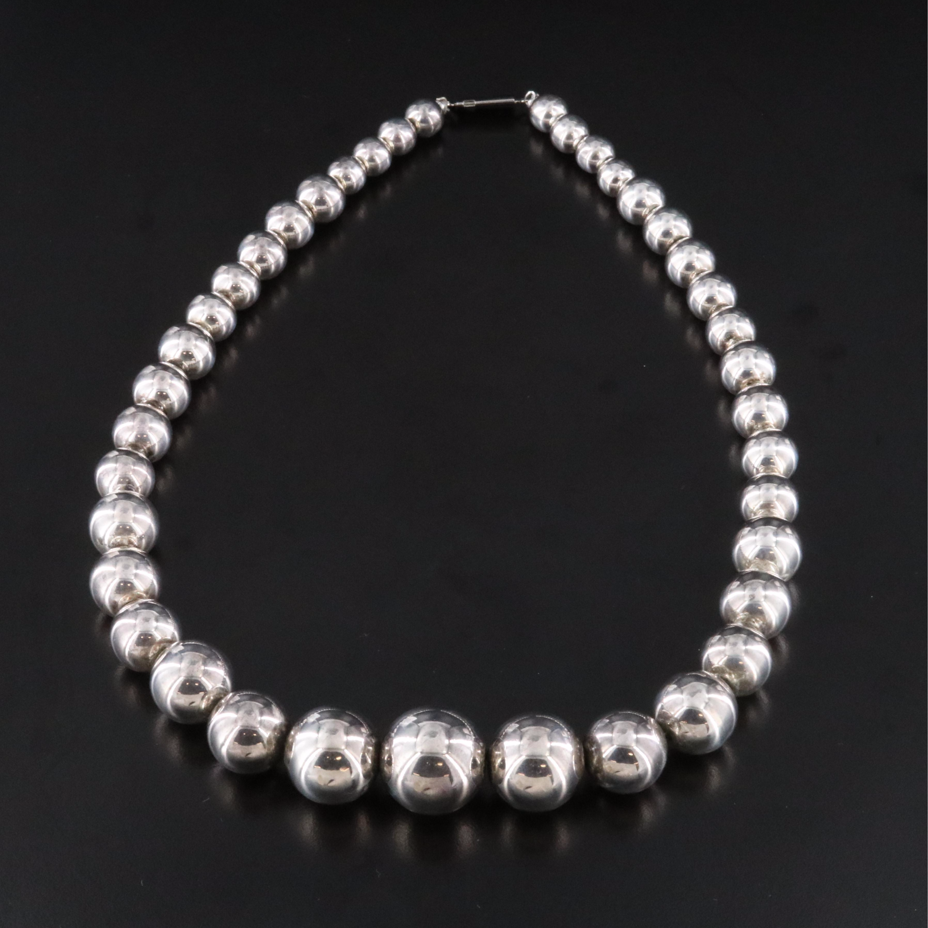 Graduated Bead Necklace