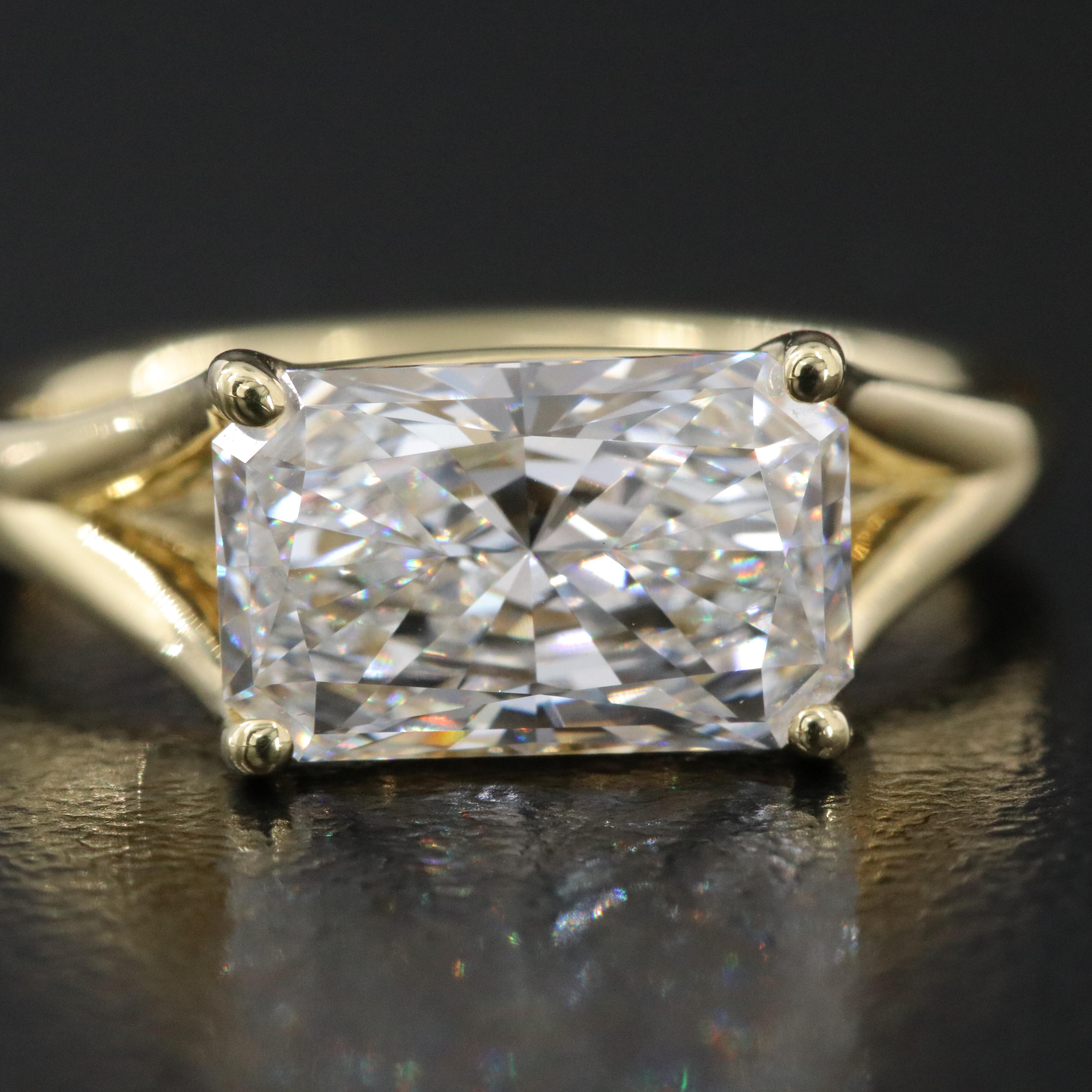 18K 2.53 CT Lab Grown Diamond Solitaire Ring with Online IGI Report