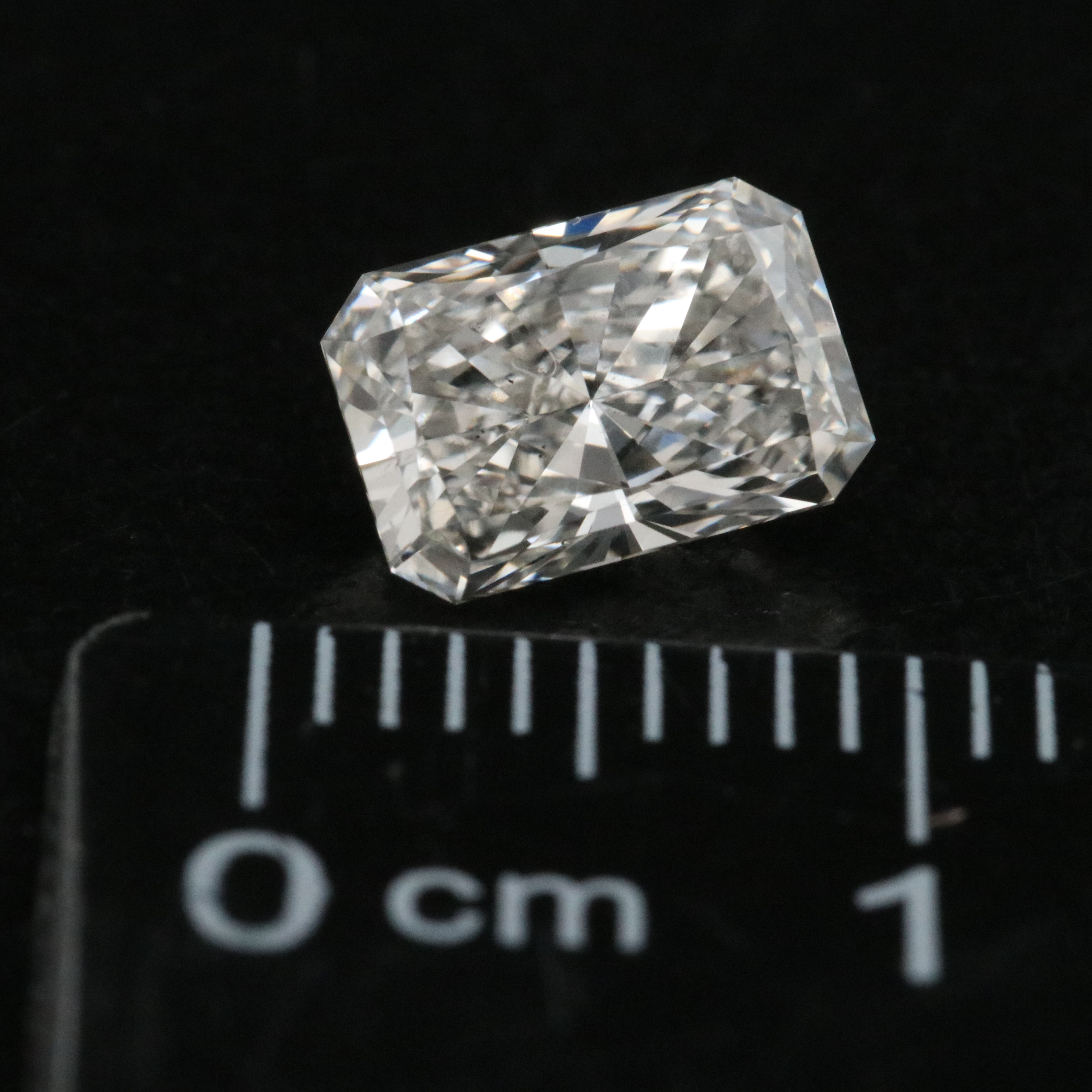 Loose 1.31 CT Lab Grown Diamond with IGI Report