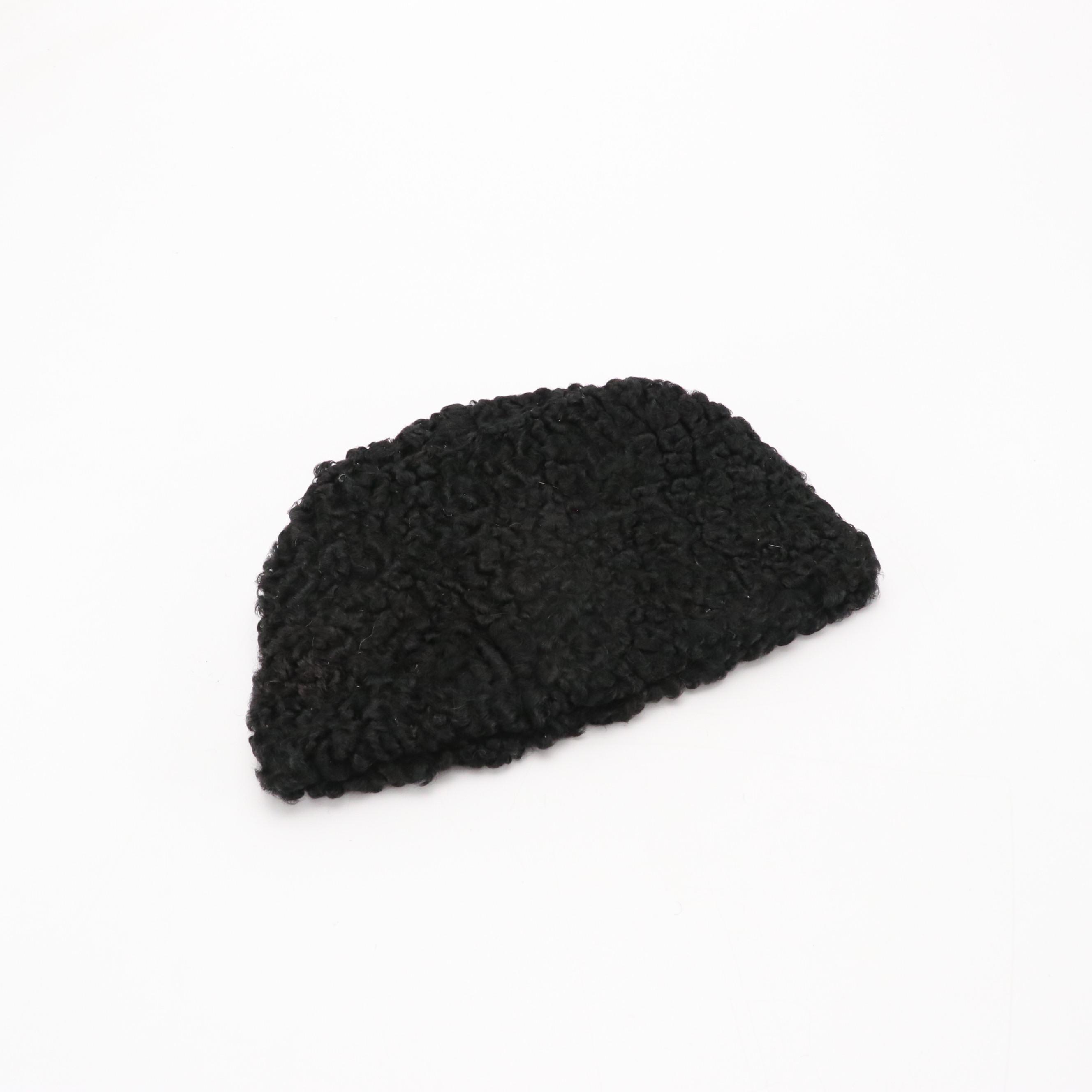 Chinchilla Fur Scarf, Black Fox Fur Collar and Curly Lamb Fur Cap