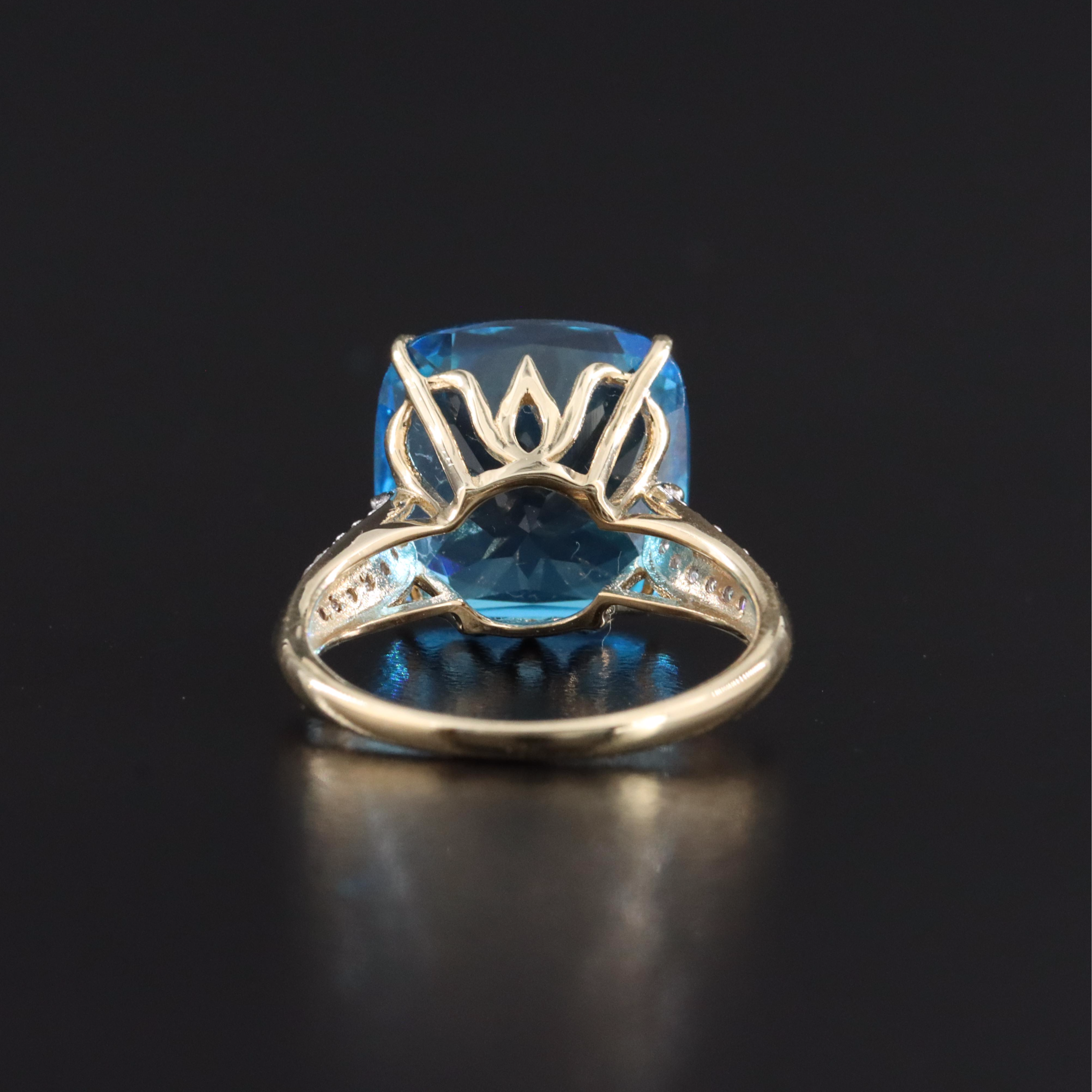 10K Topaz and White Zircon Ring