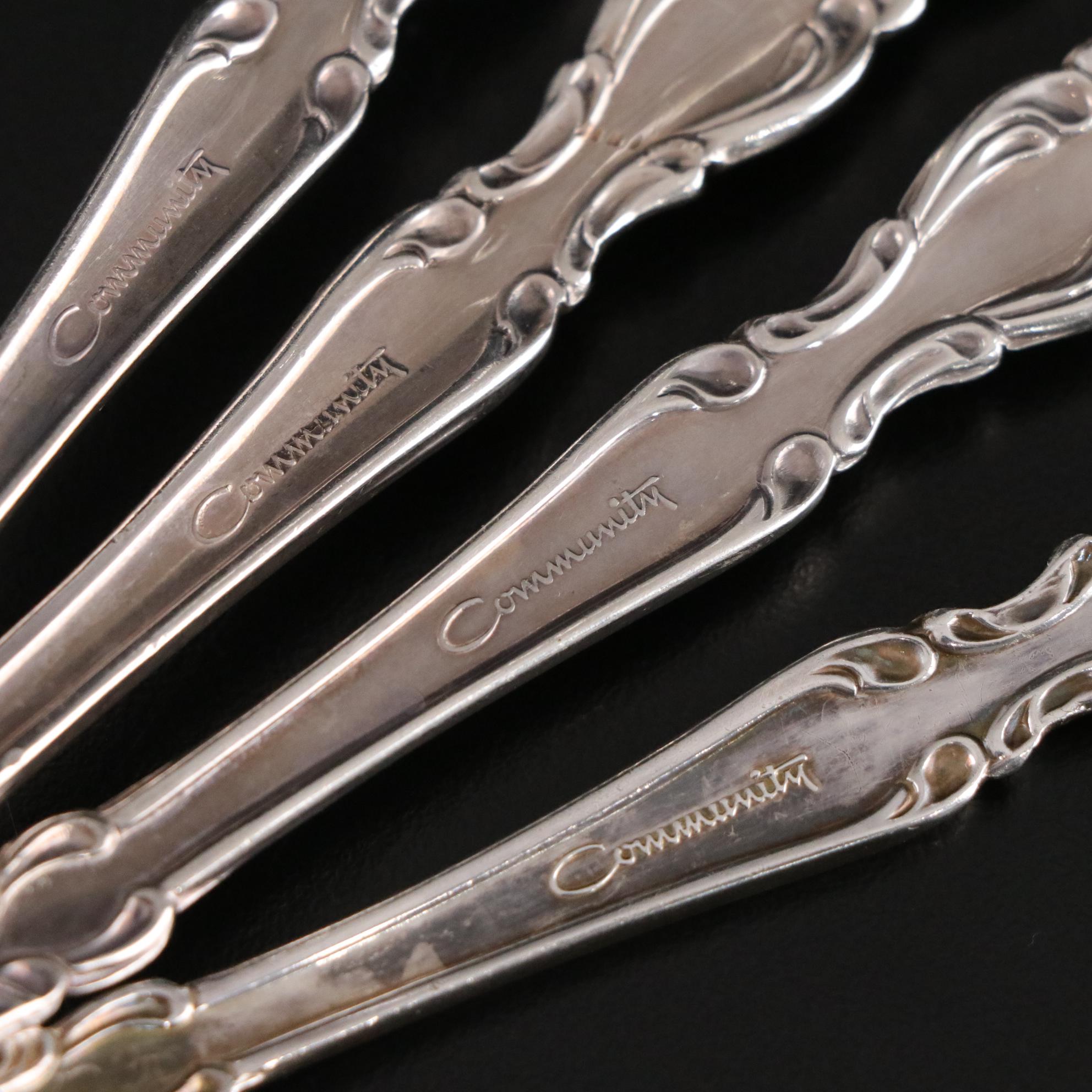 Oneida Community "Baroque" Silver Plate Flatware, Mid-20th Century