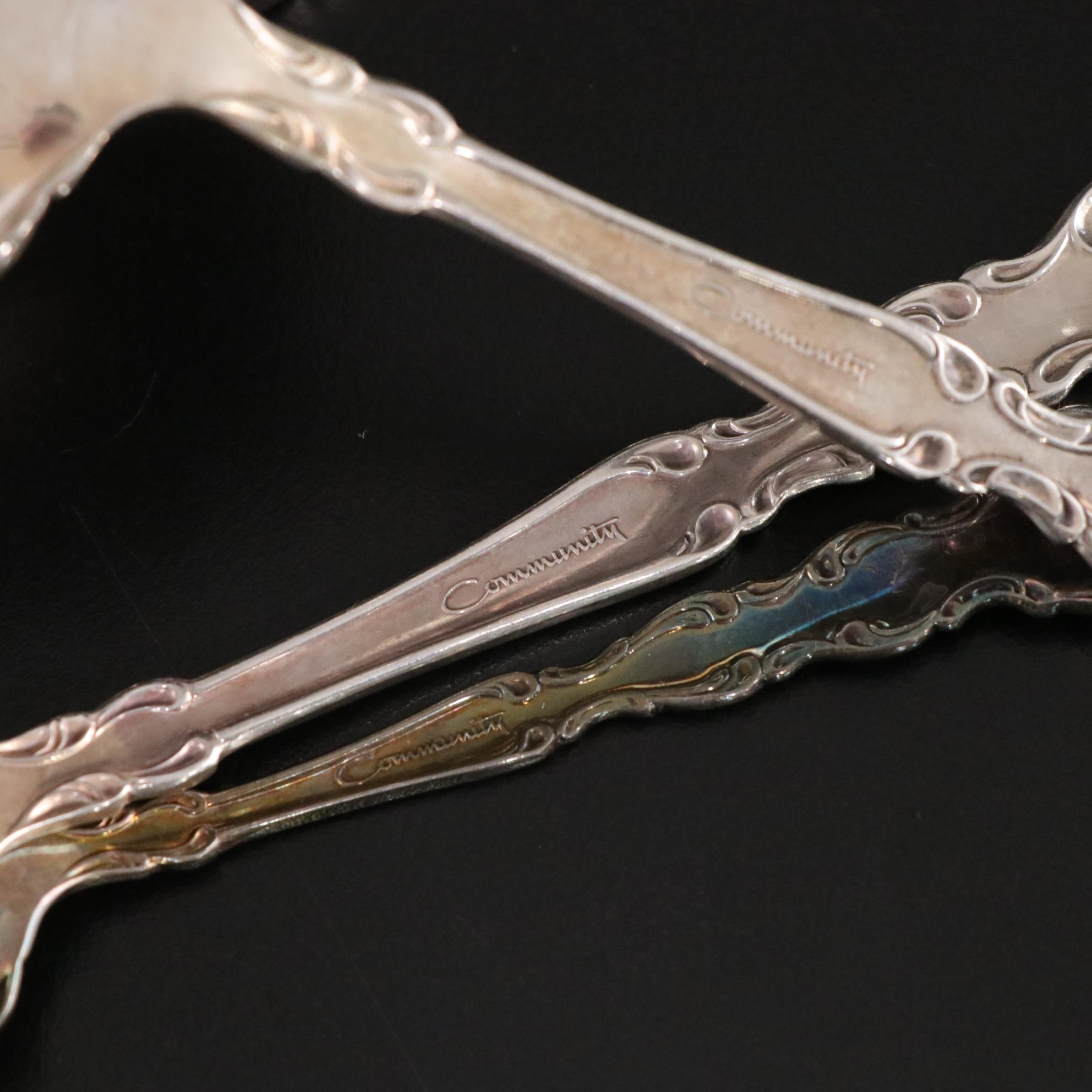 Oneida Community "Baroque" Silver Plate Flatware, Mid-20th Century