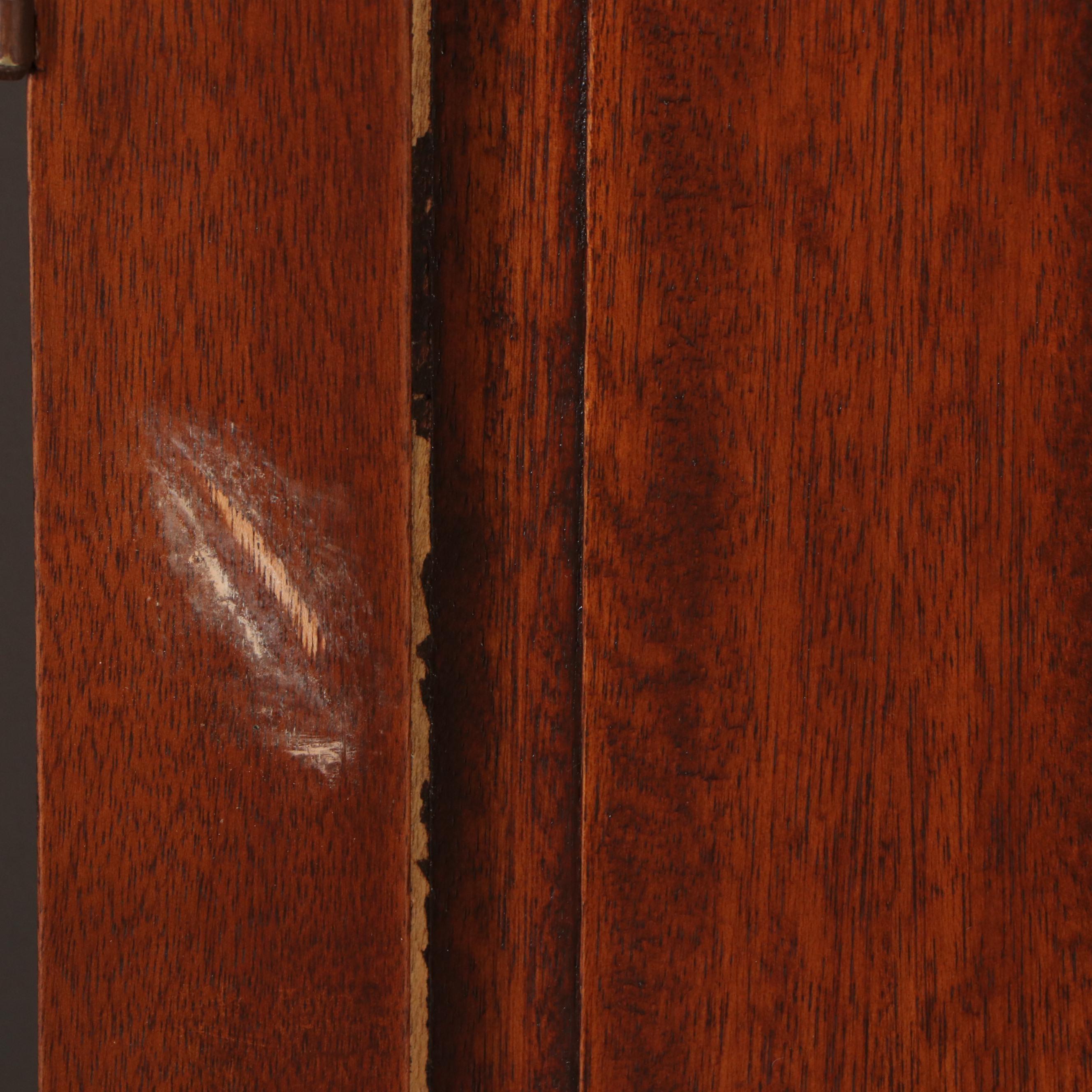 Louvered Wood Accordion Doors