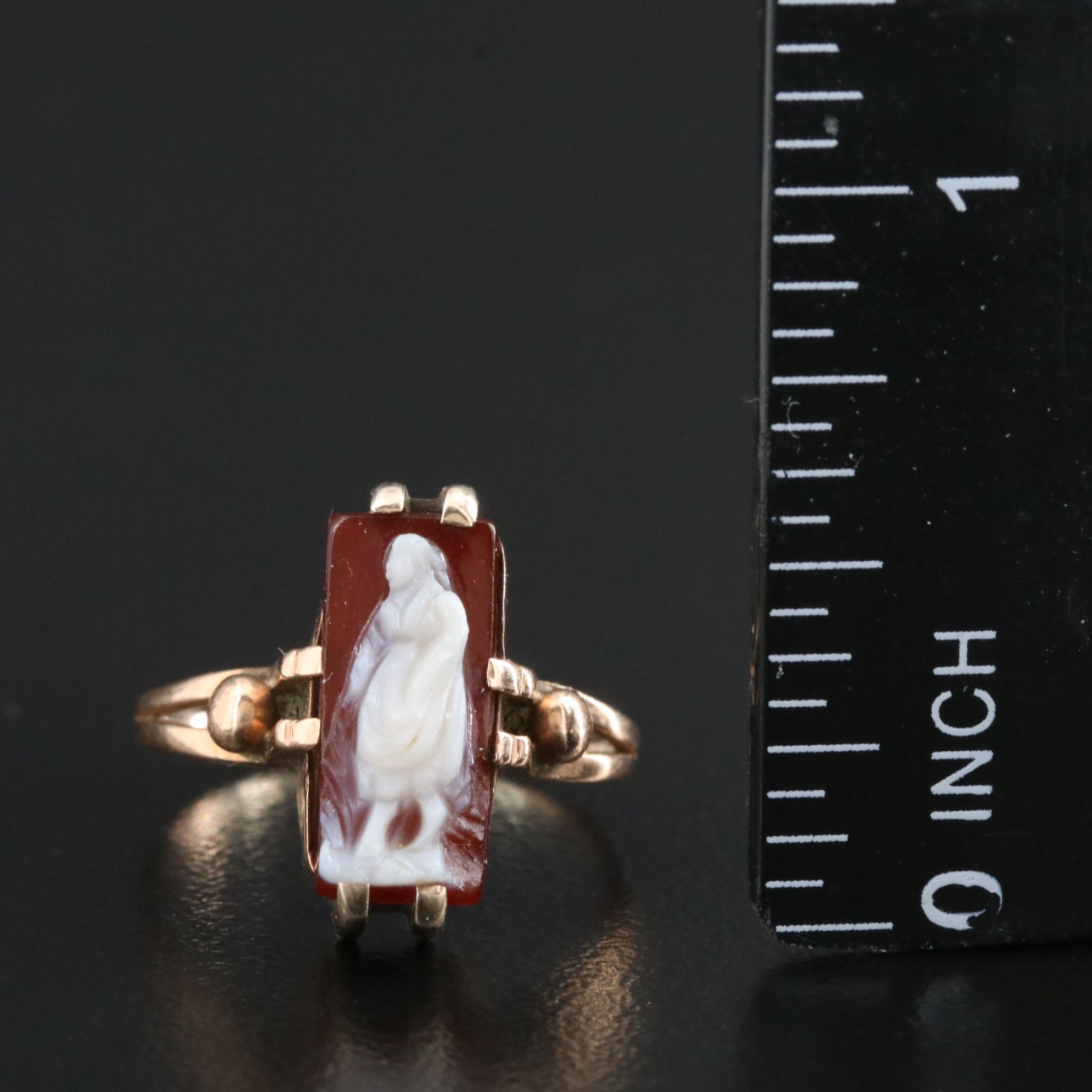 Vintage 14K Sardonyx Ring