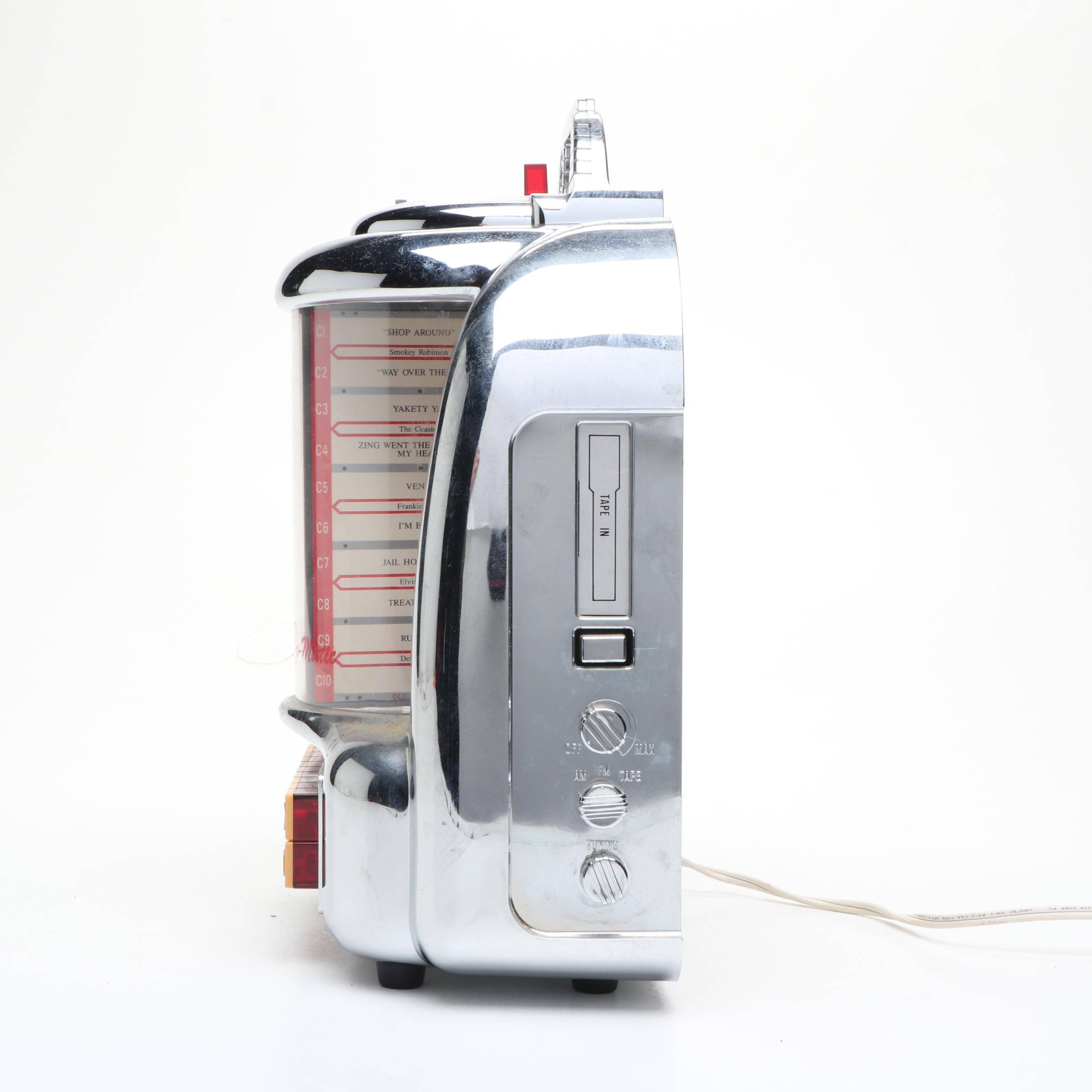 Crosley Collectors Edition CR-9 AM/FM Jukebox Radio