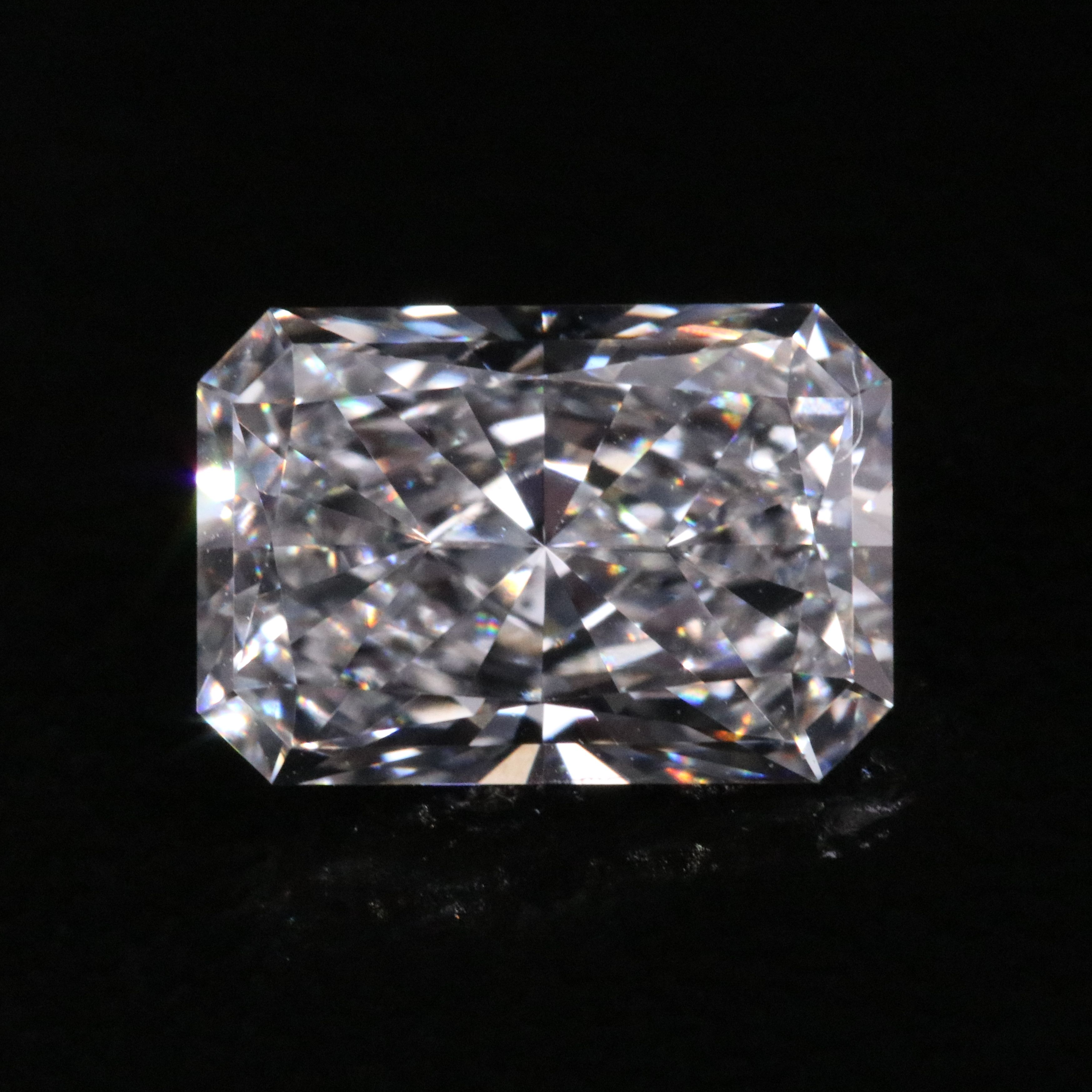 Loose 1.36 CT Lab Grown Diamond with IGI Report