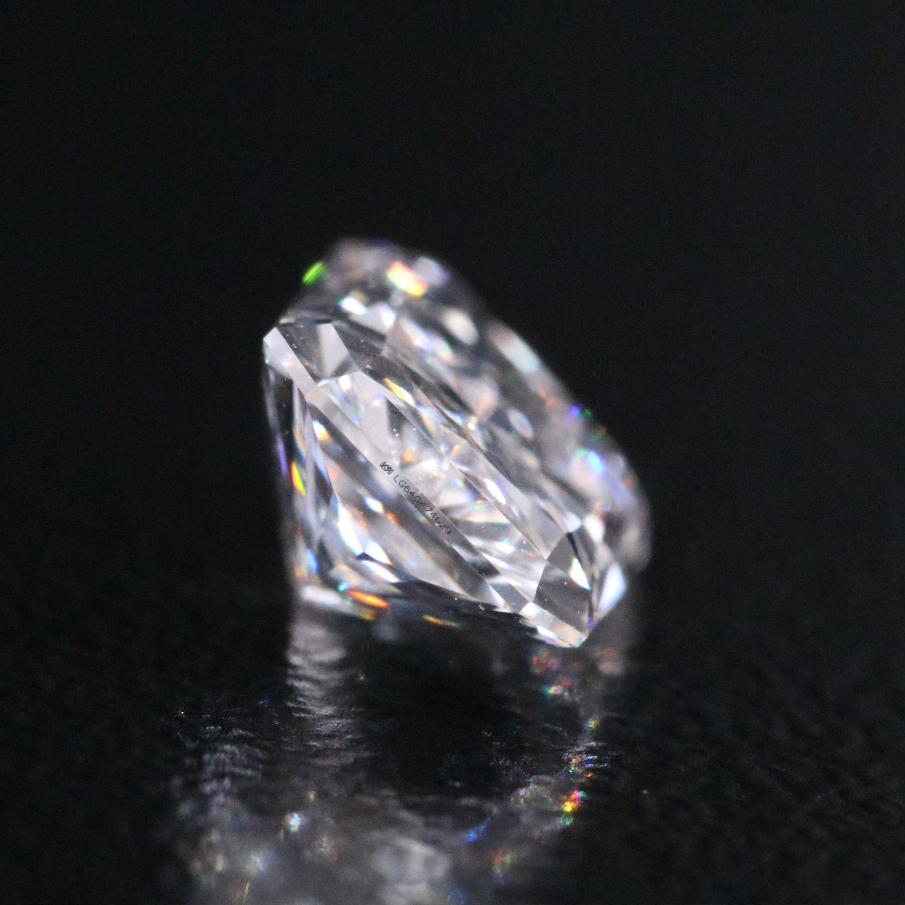 Loose 1.36 CT Lab Grown Diamond with IGI Report