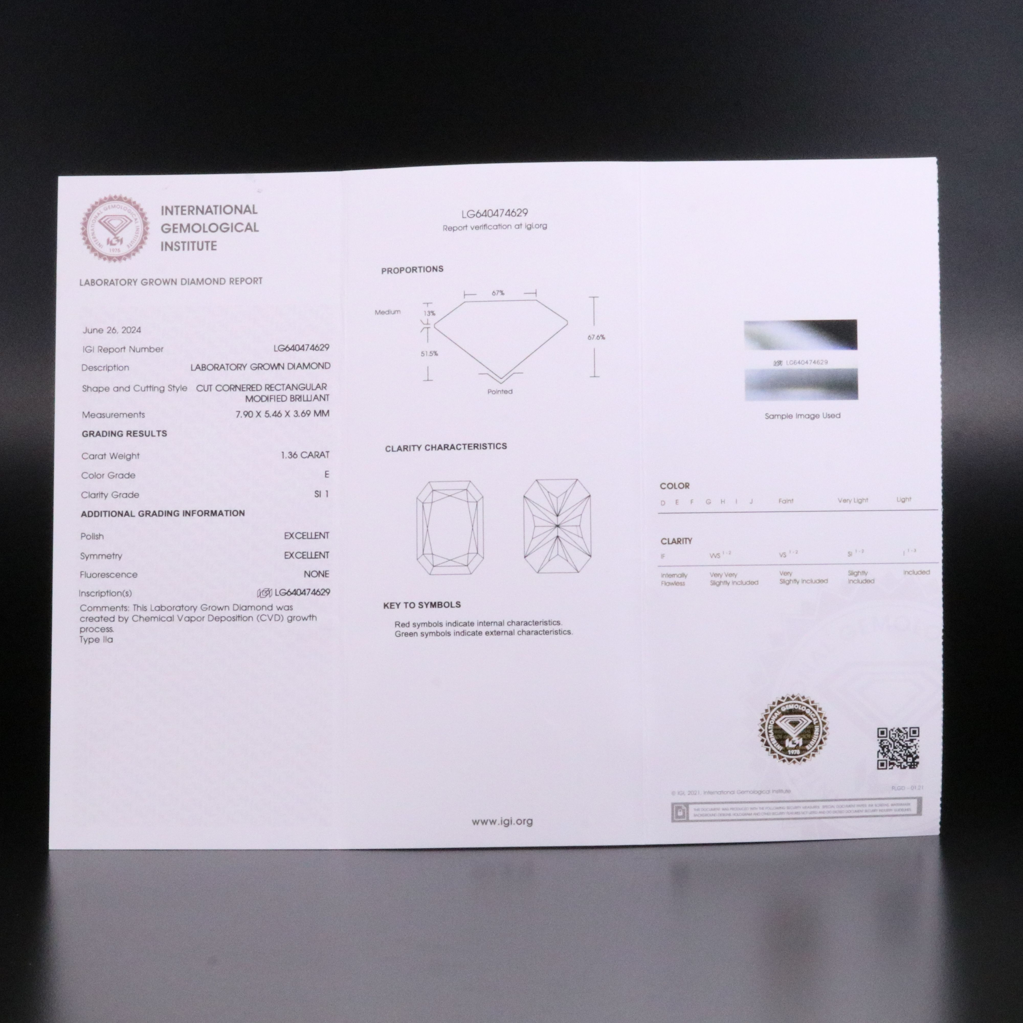 Loose 1.36 CT Lab Grown Diamond with IGI Report