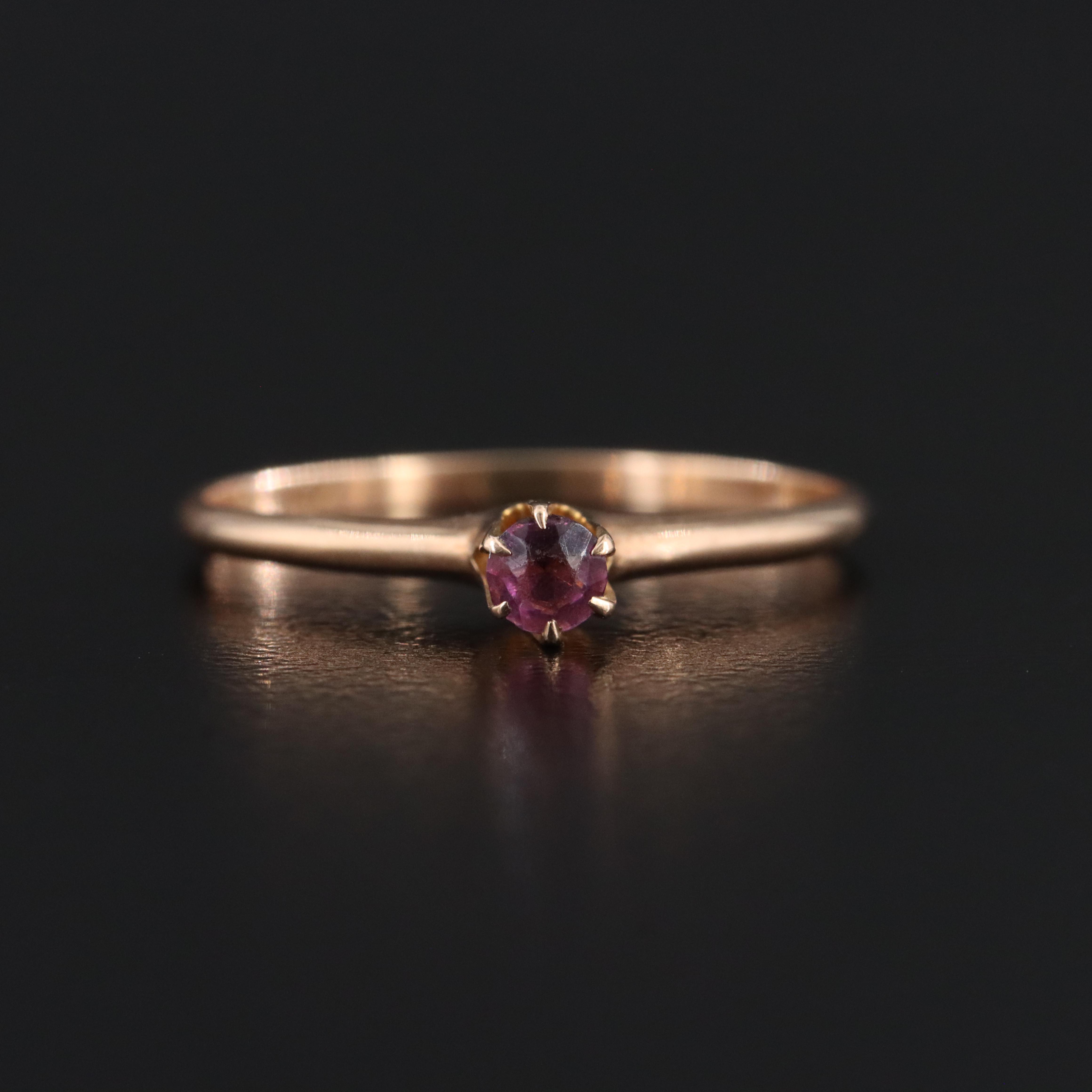 10K Glass Solitaire Ring