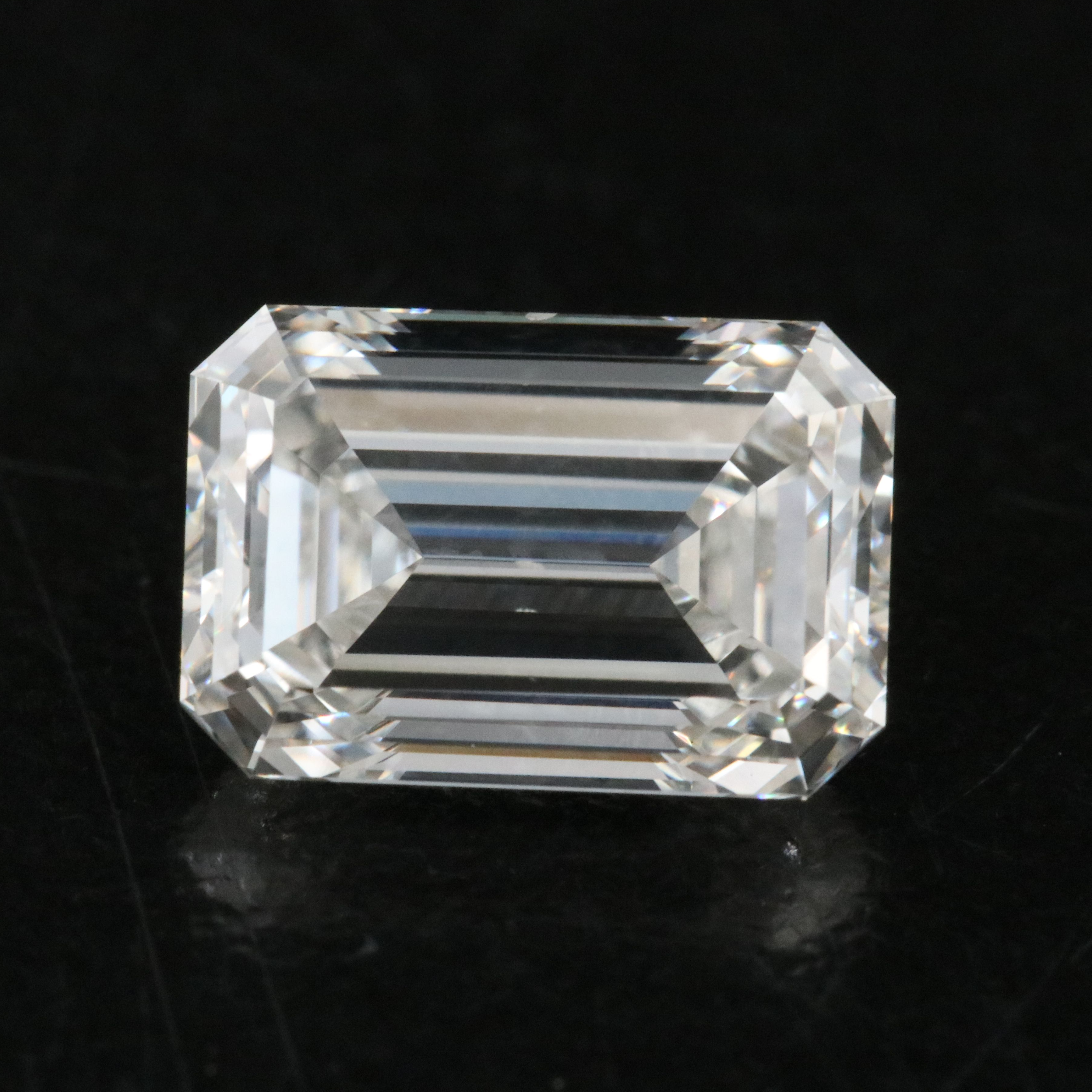 Loose 2.35 CT Lab Grown Diamond with IGI Report