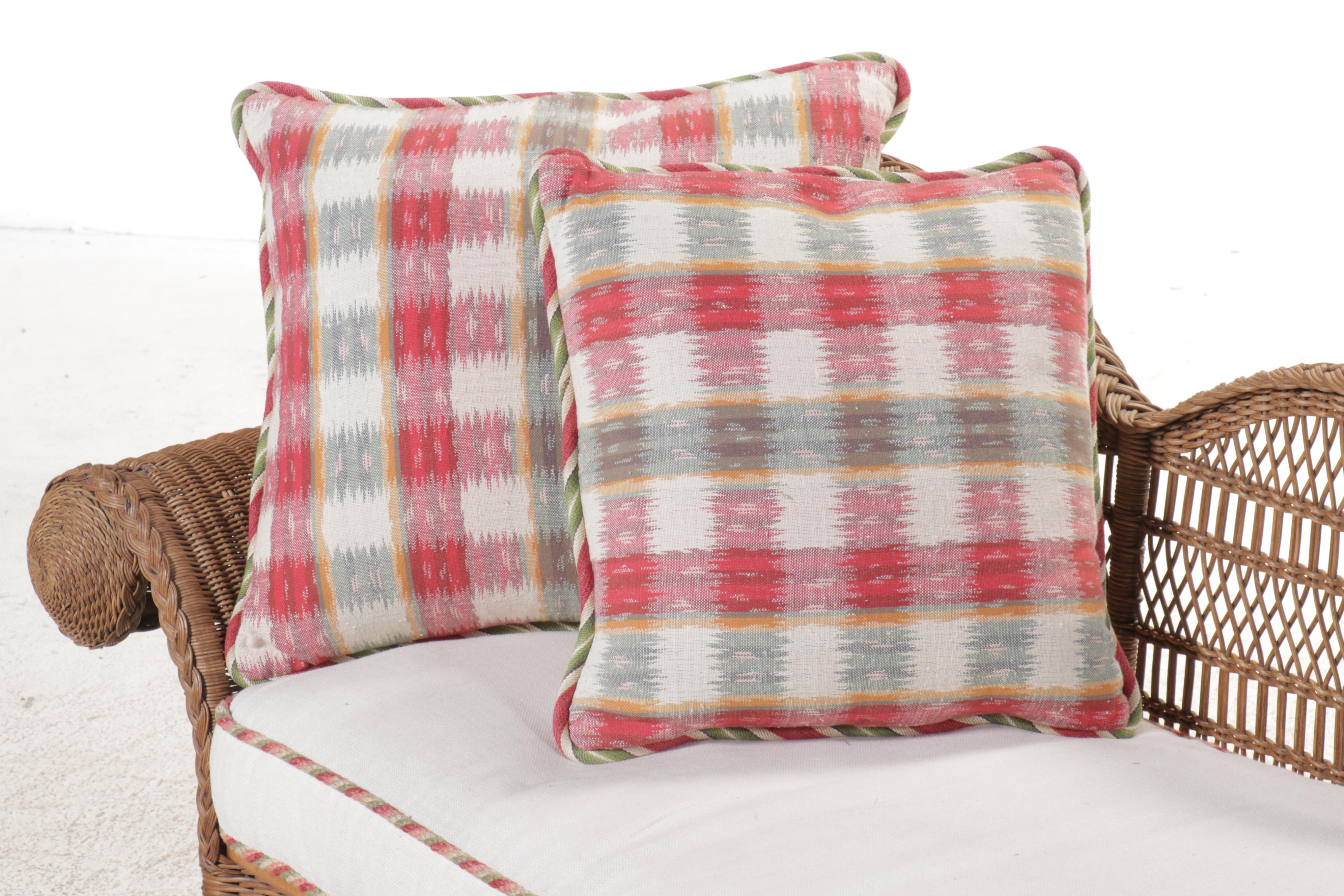 Victorian Natural Finish Wicker Chaise Lounge with Seat Cushion and Pillows