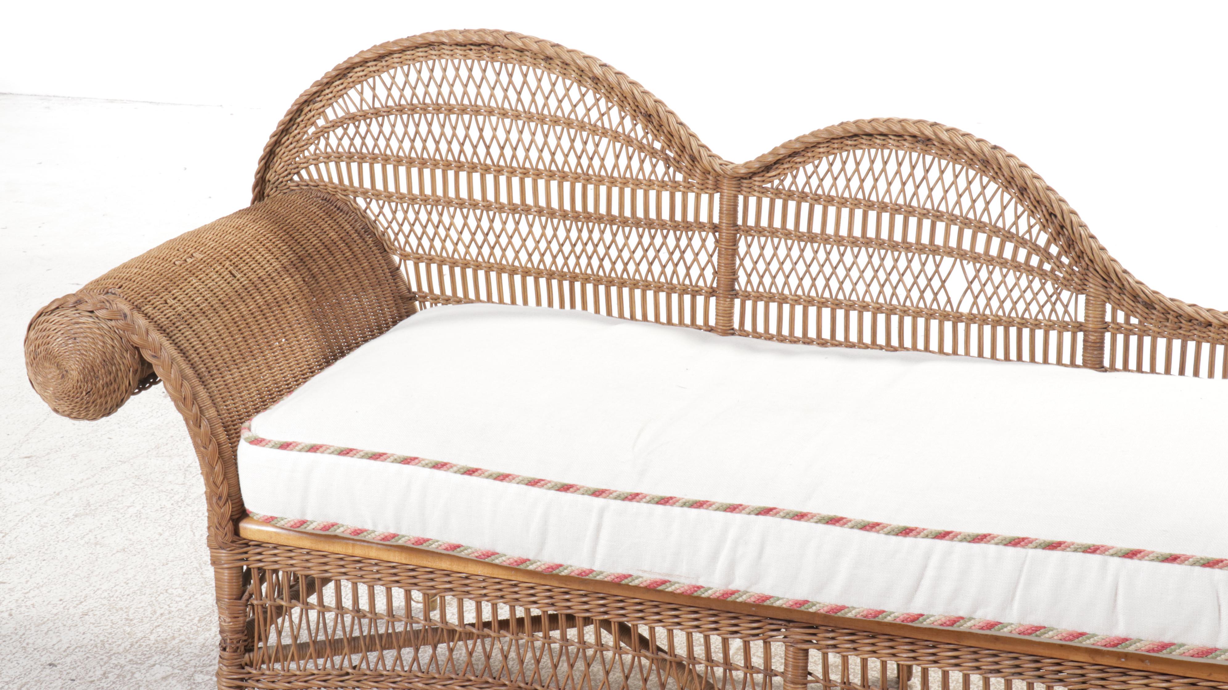 Victorian Natural Finish Wicker Chaise Lounge with Seat Cushion and Pillows