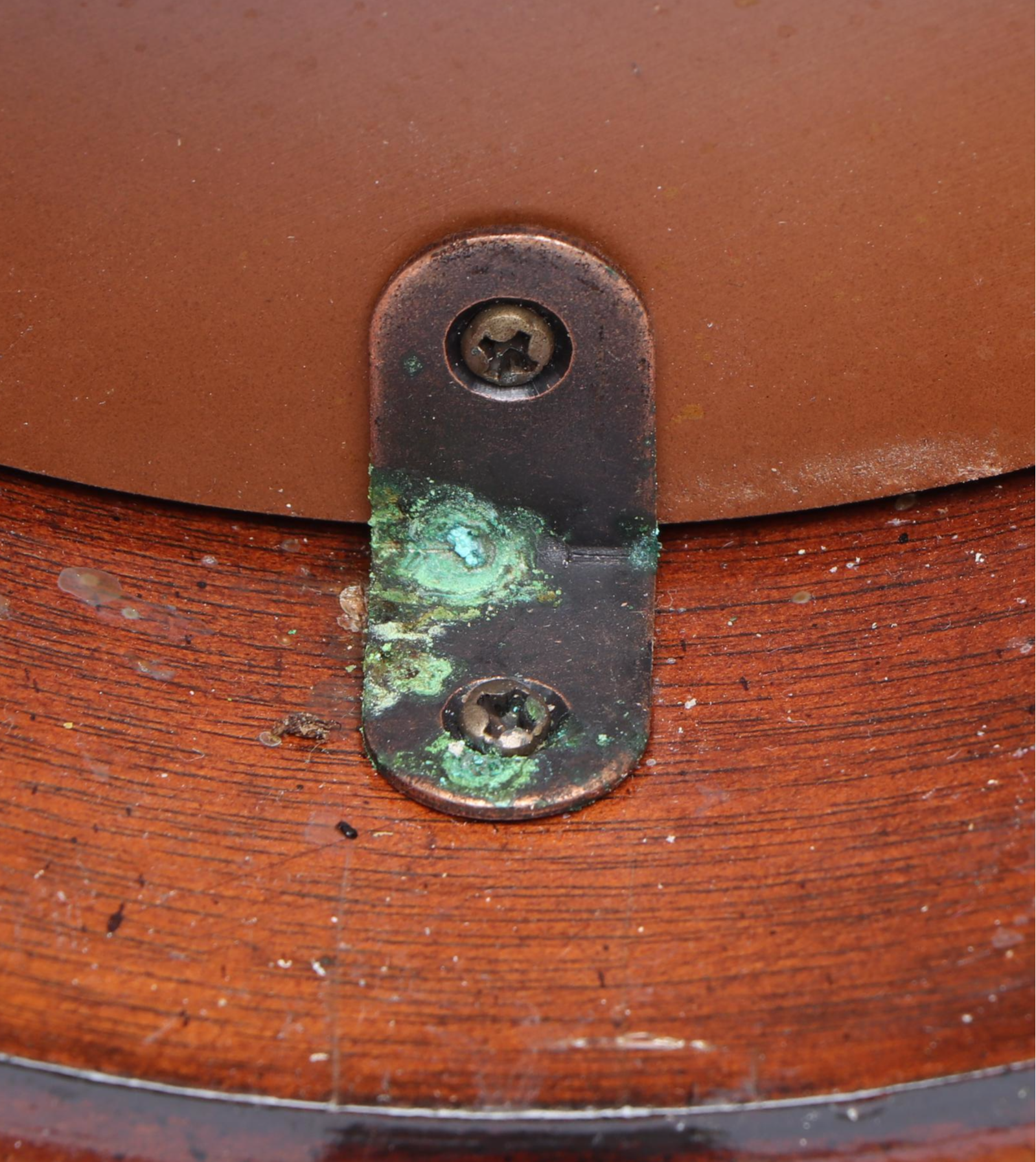 Sligh Victorian Style Wood Mantel Clock