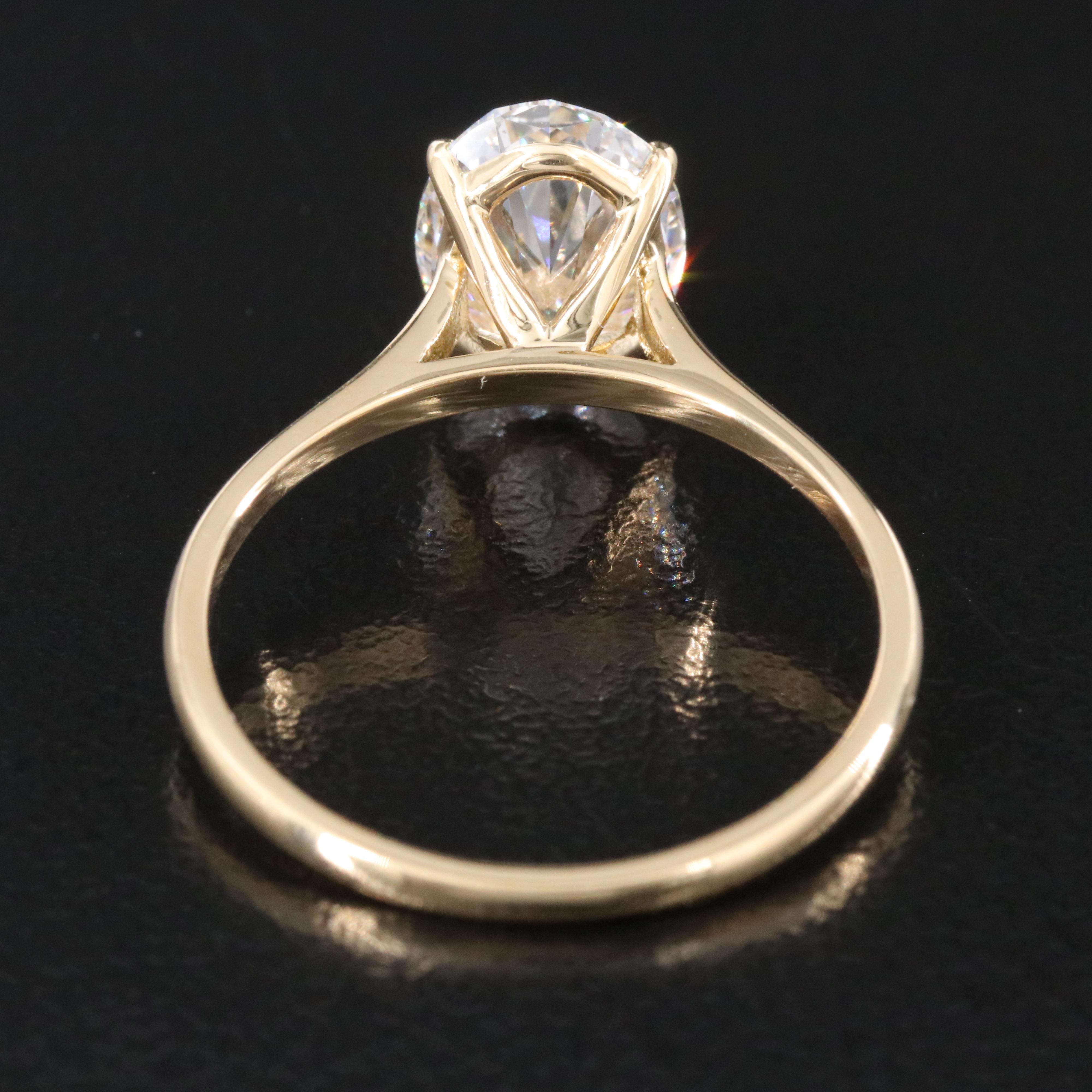 18K 2.10 CT Lab Grown Diamond Solitaire Ring with IGI Report