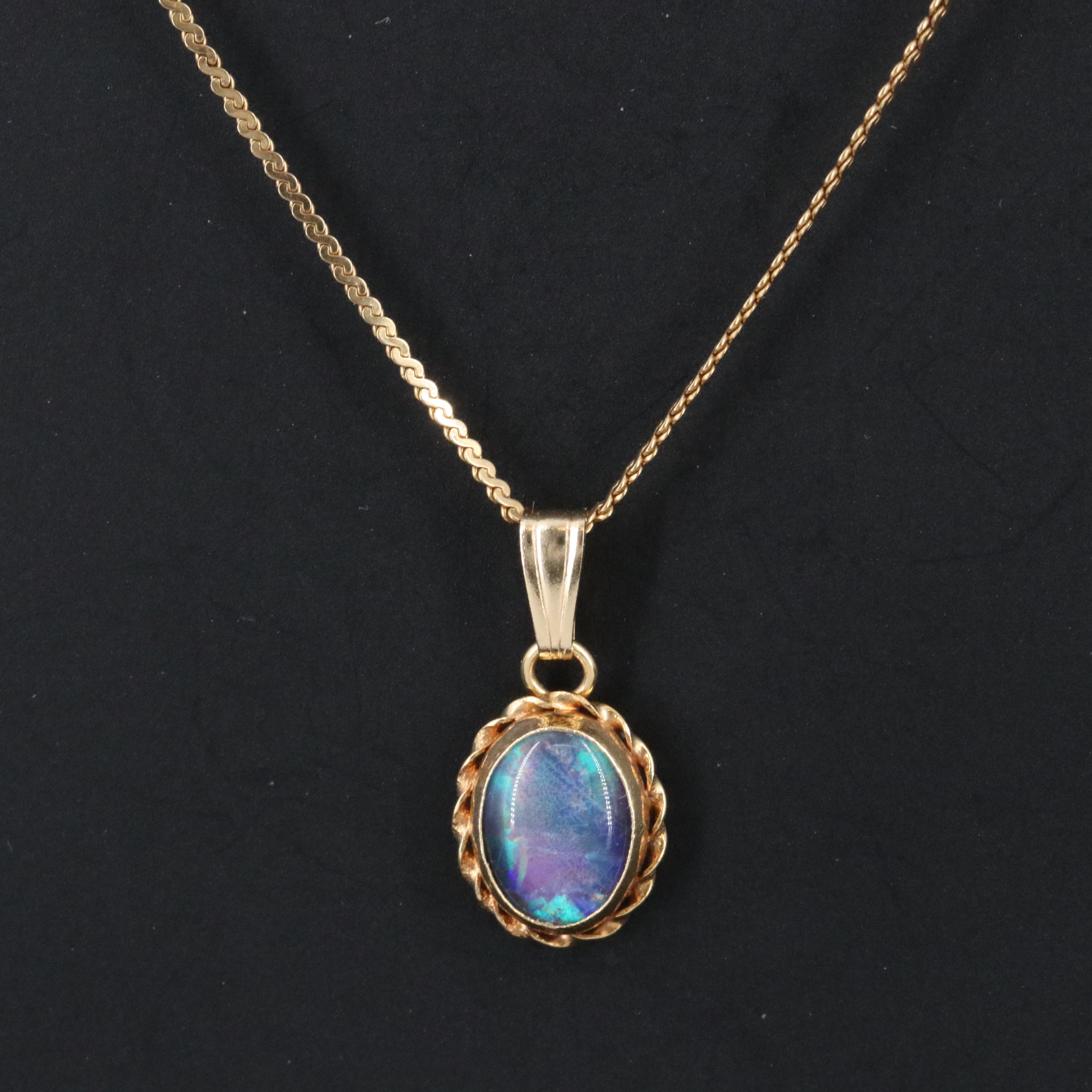 14K Ammolite Doublet Pendant Necklace