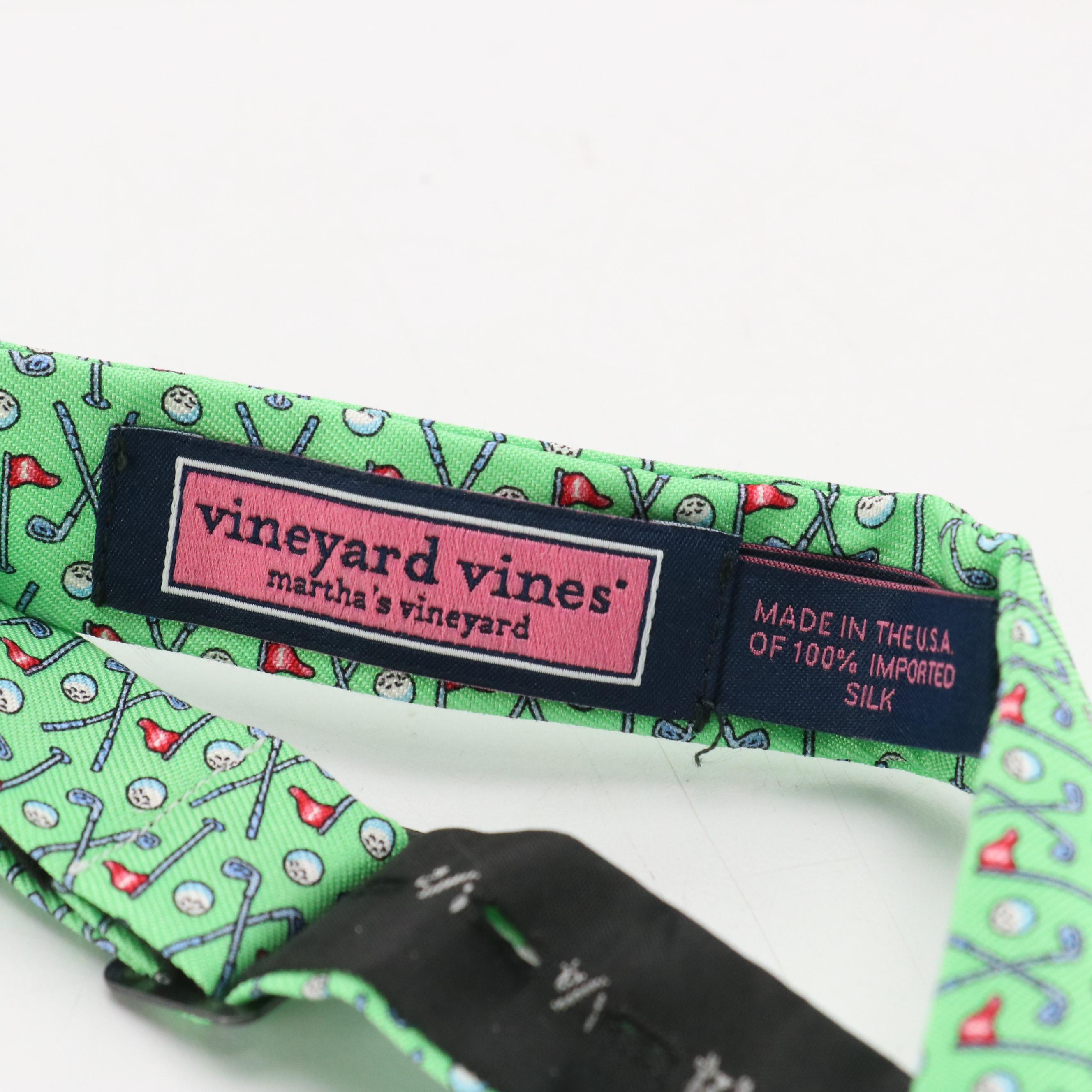 Vineyard Vines Golf Printed Silk Bowtie in Box