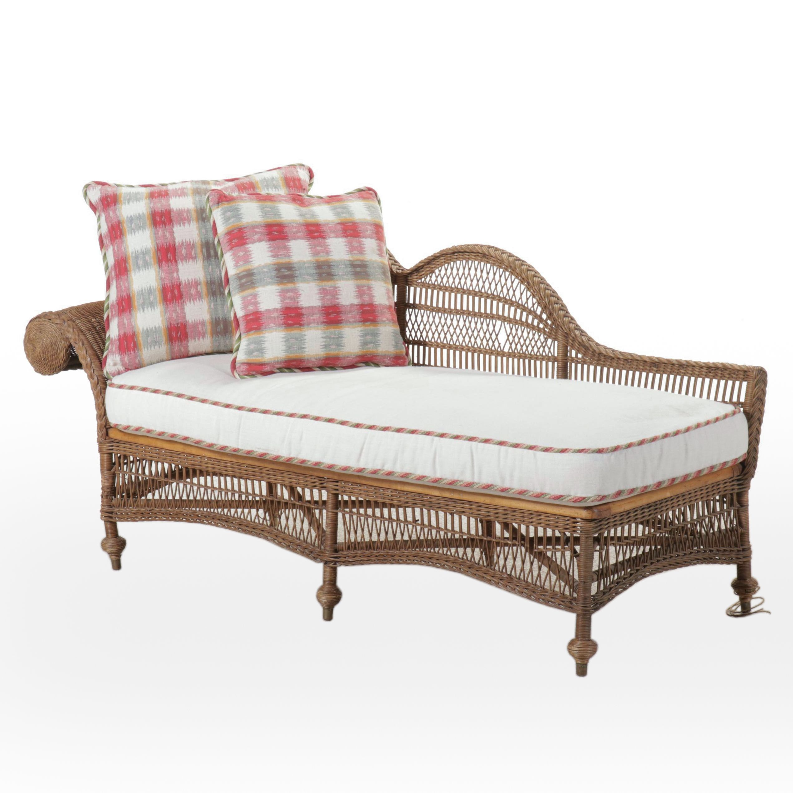 Victorian Natural Finish Wicker Chaise Lounge with Seat Cushion and Pillows