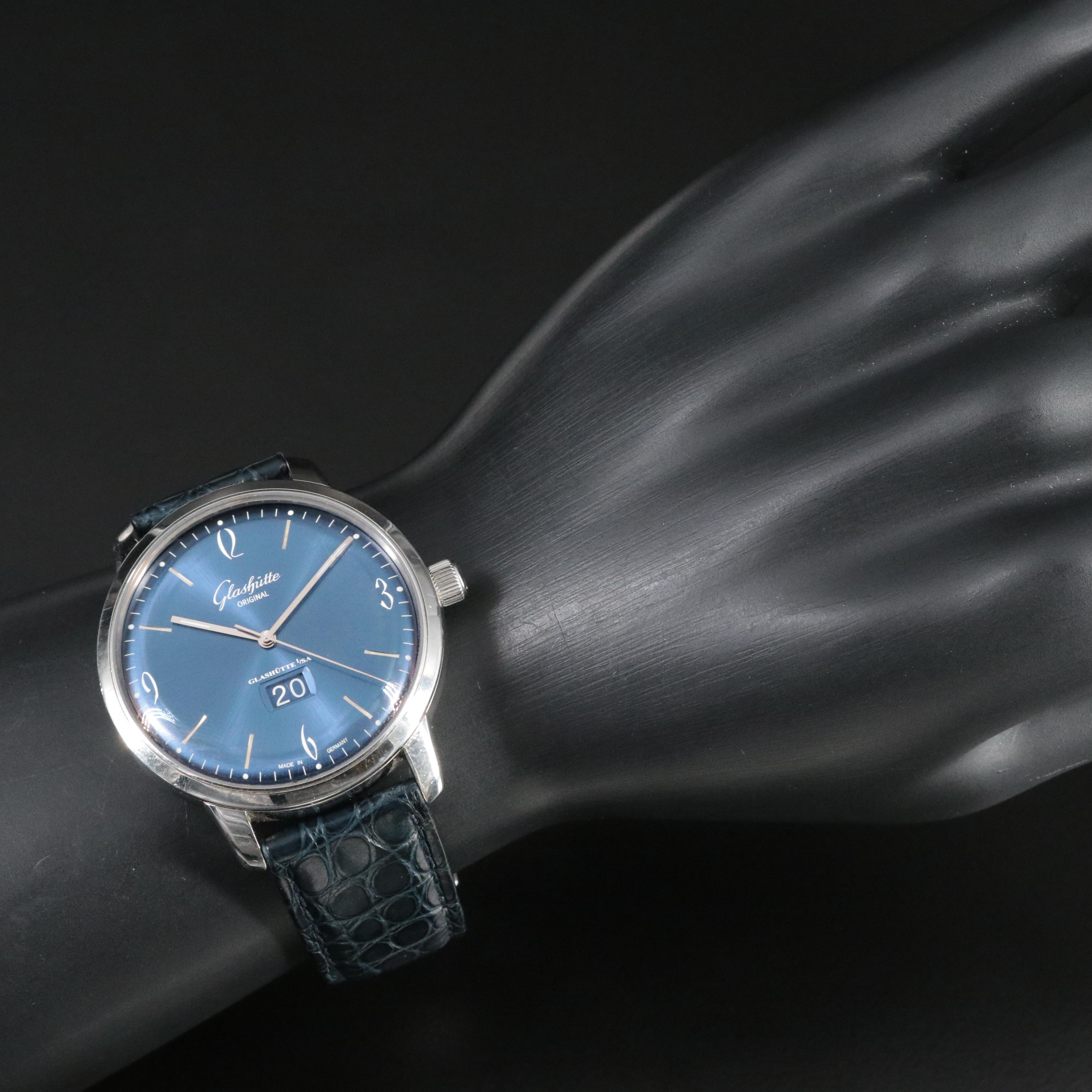 Glashütte Original Sixties Panorama Date Watch