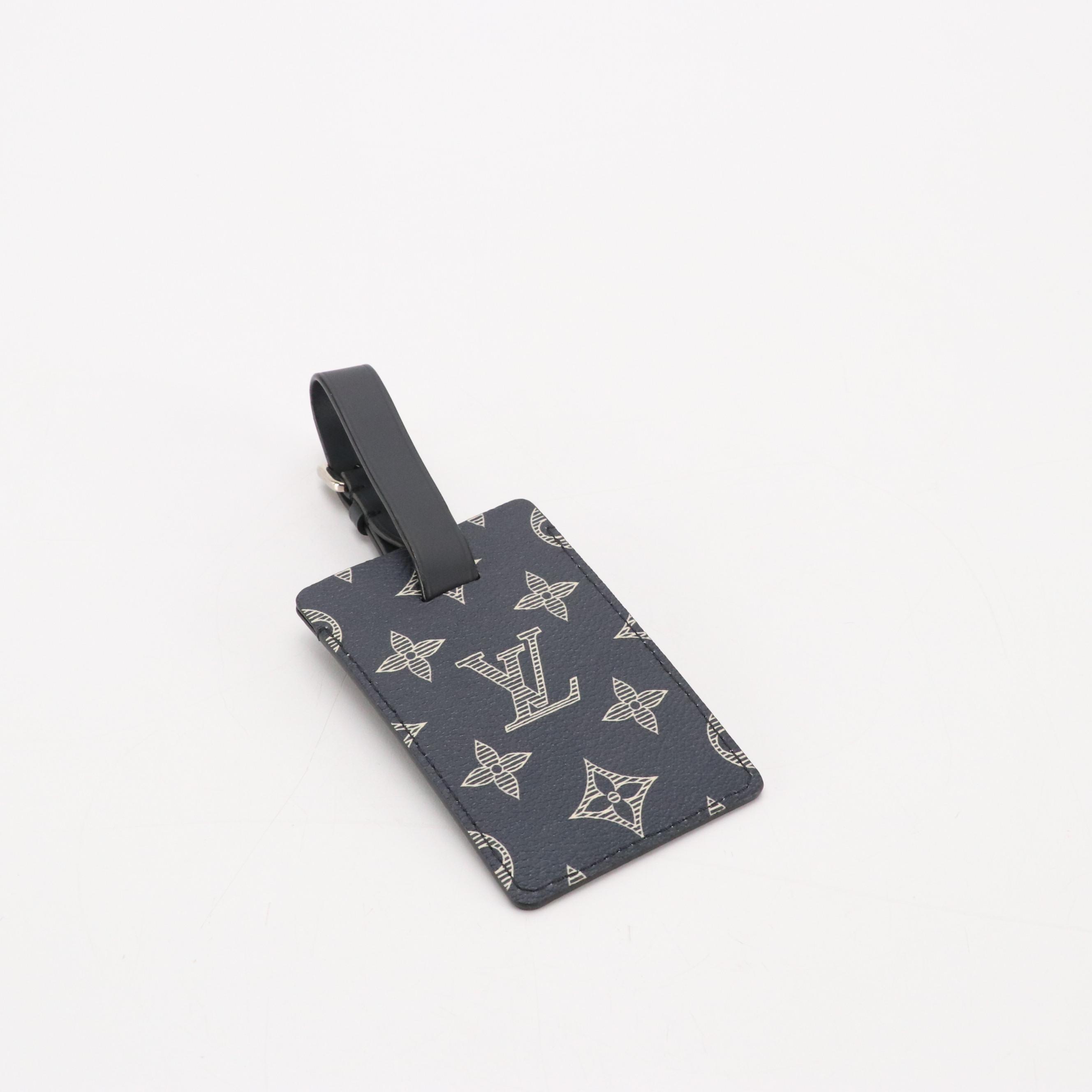 Louis Vuitton Savane Monogram Chapman Lion Luggage Tag