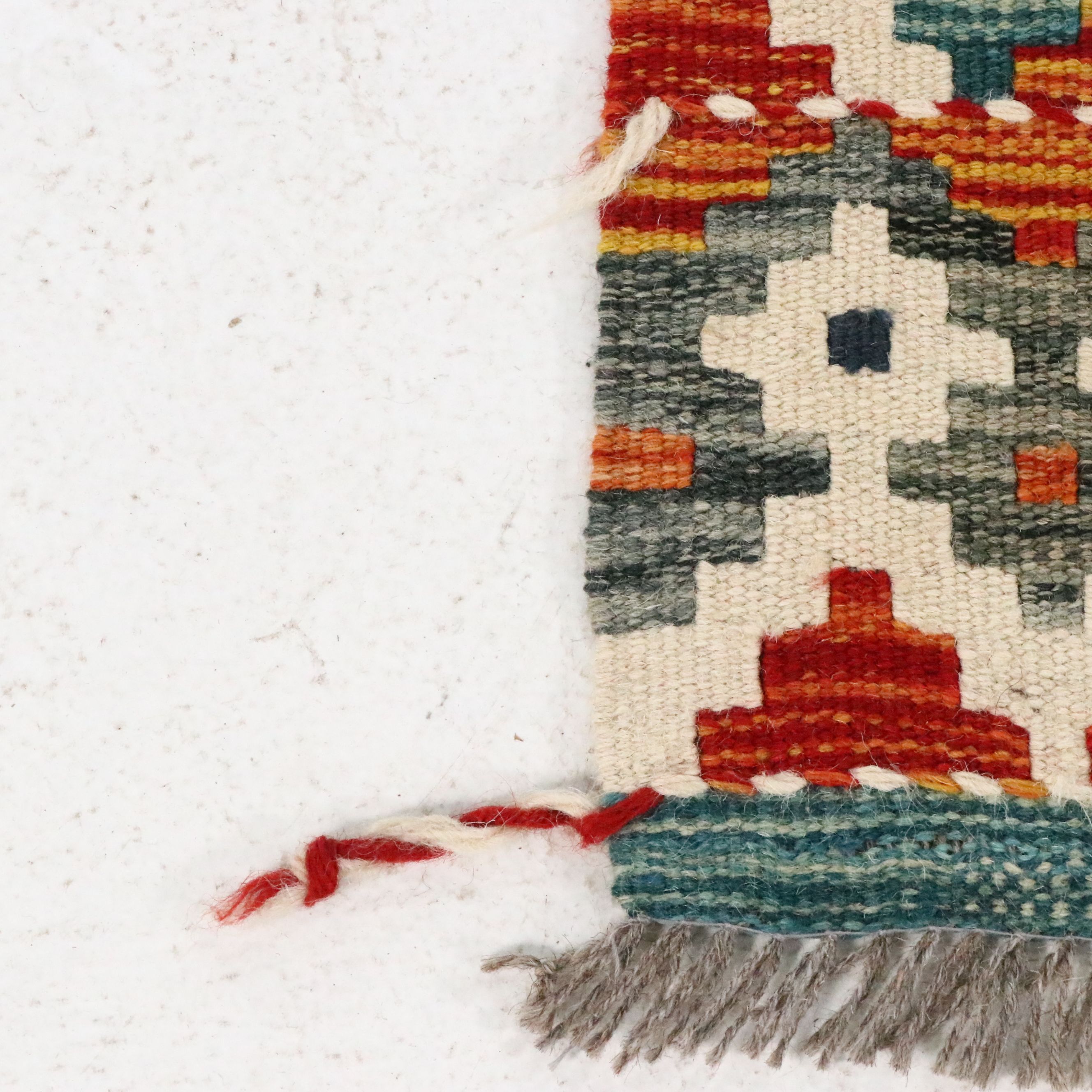 5'7 x 8'3 Handwoven Pakistani Kilim Area Rug