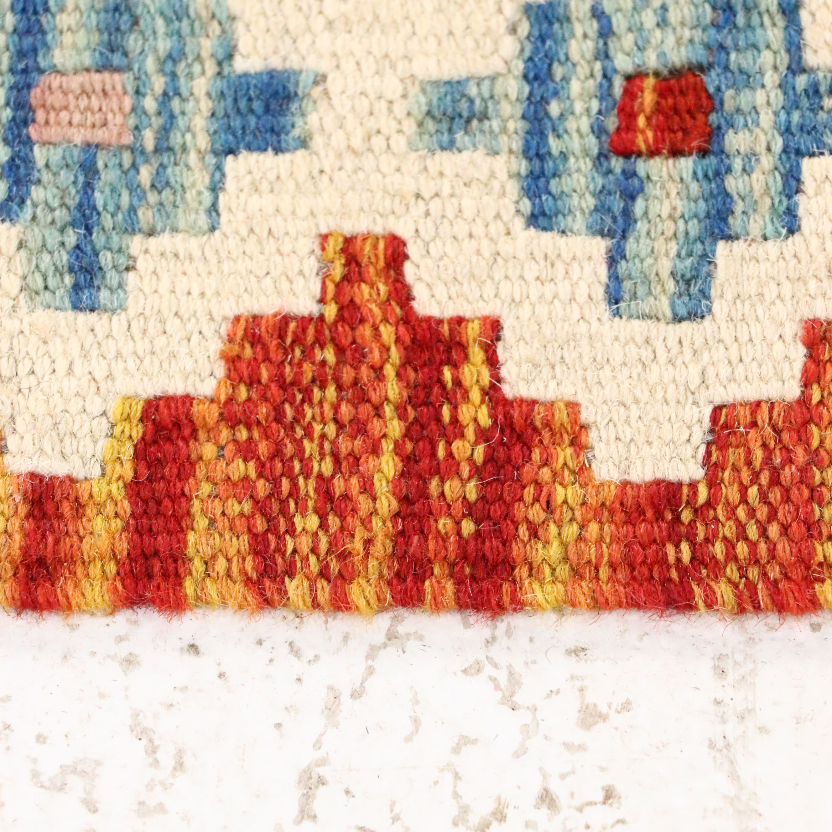 5'7 x 8'3 Handwoven Pakistani Kilim Area Rug