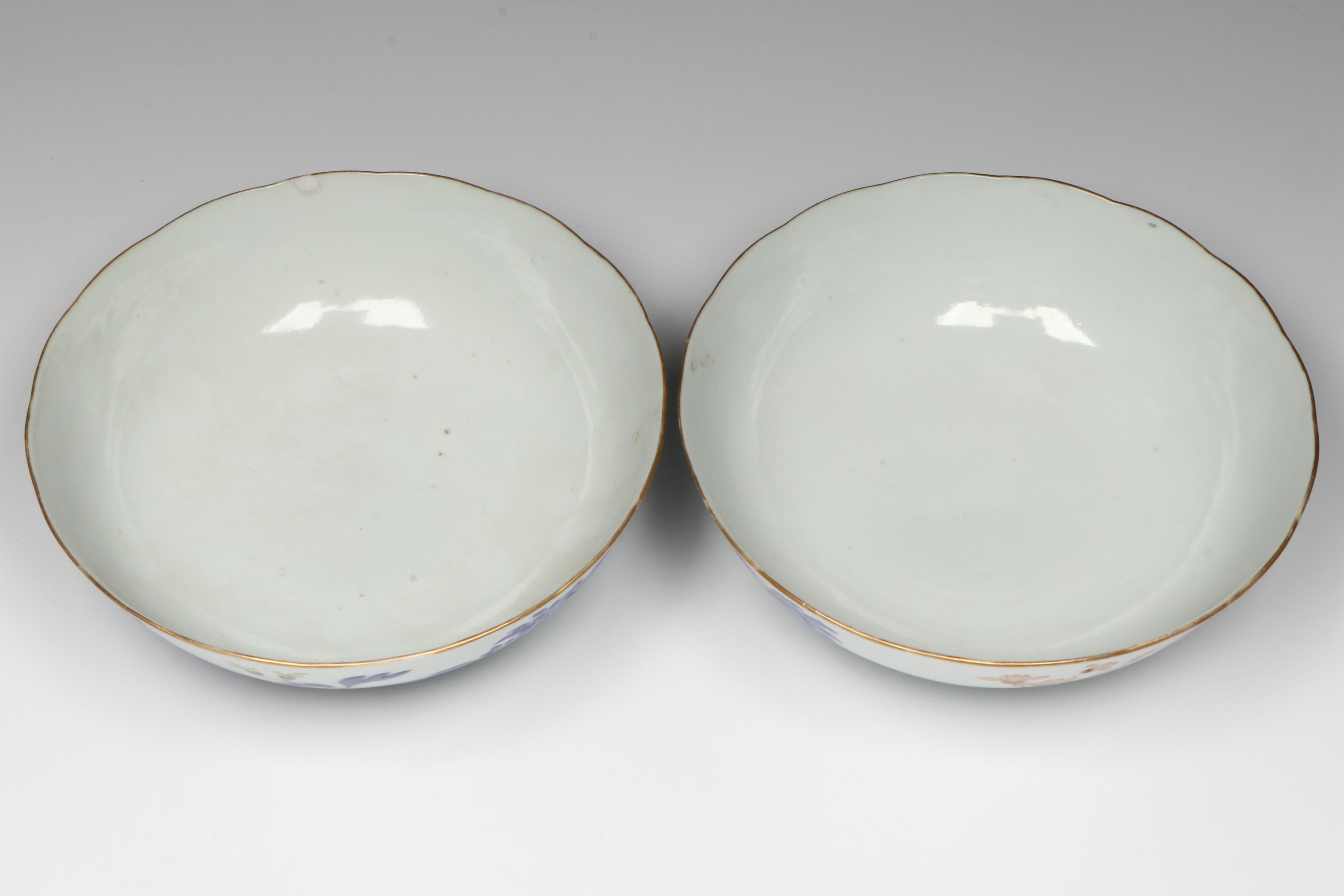 Pair of Antique Chinese Qing Dynasty Enameled Porcelain Bowls