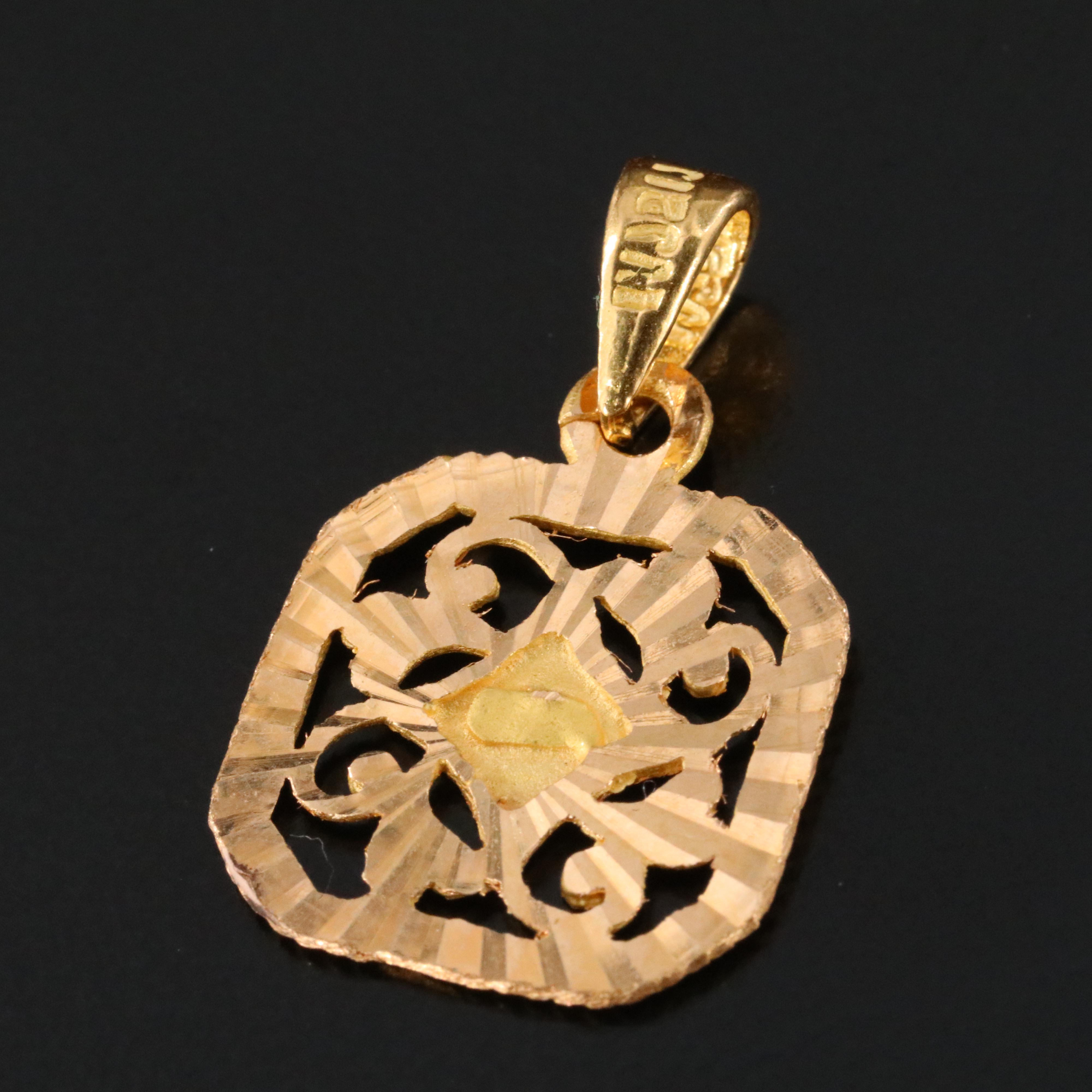 21K Pendant