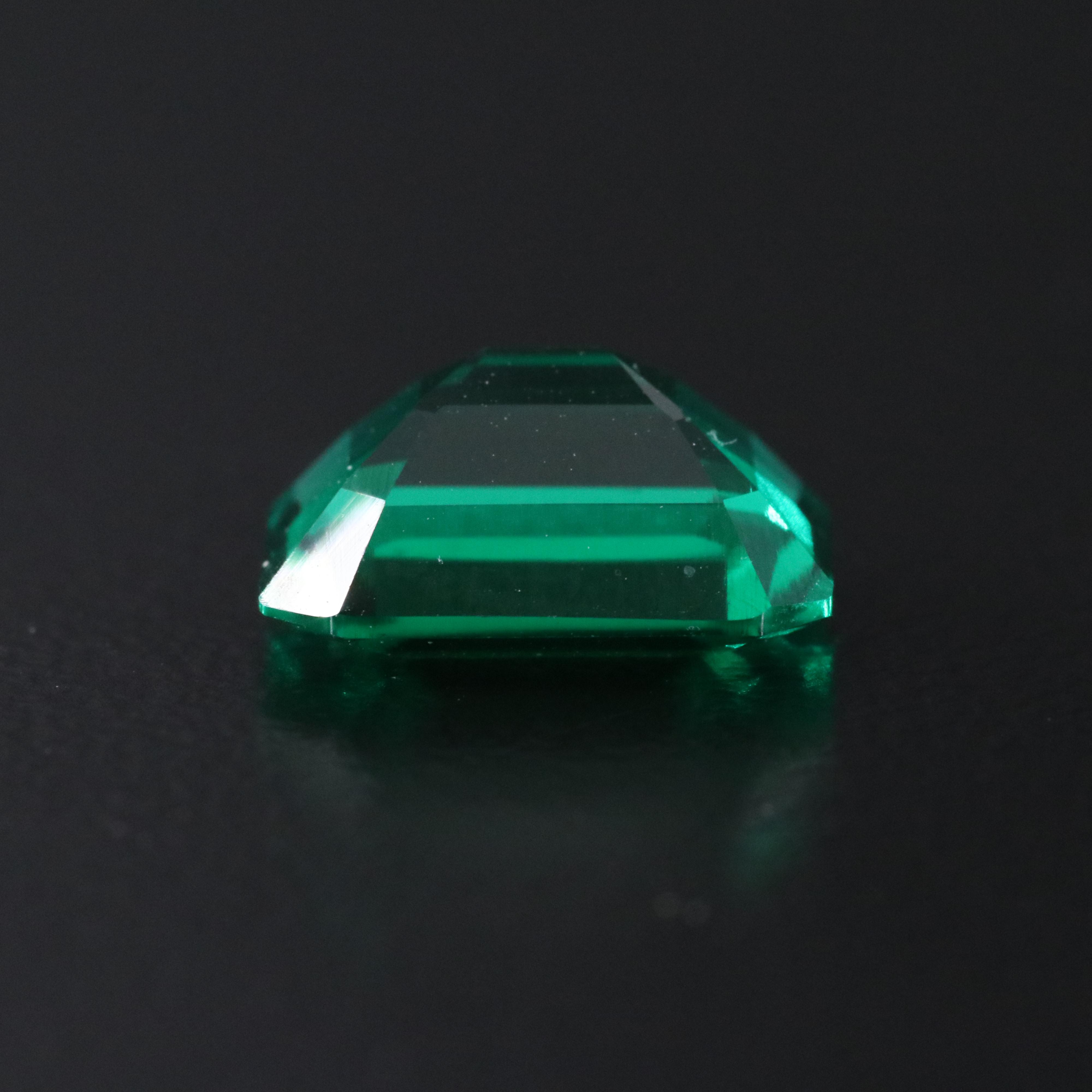 Loose 2.63 CT Lab Grown Emerald