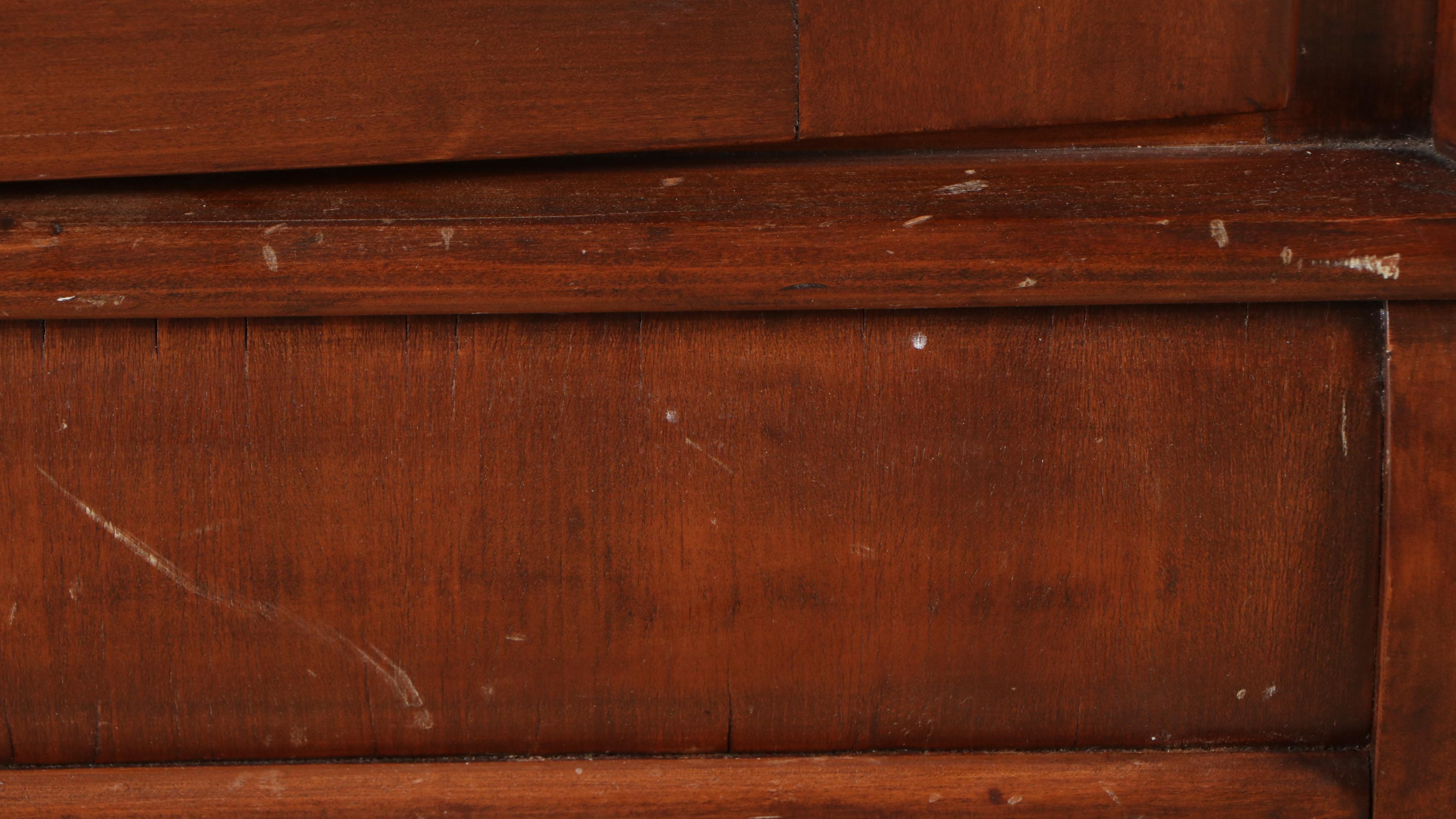 Mahogany Free-Standing Wardrobe