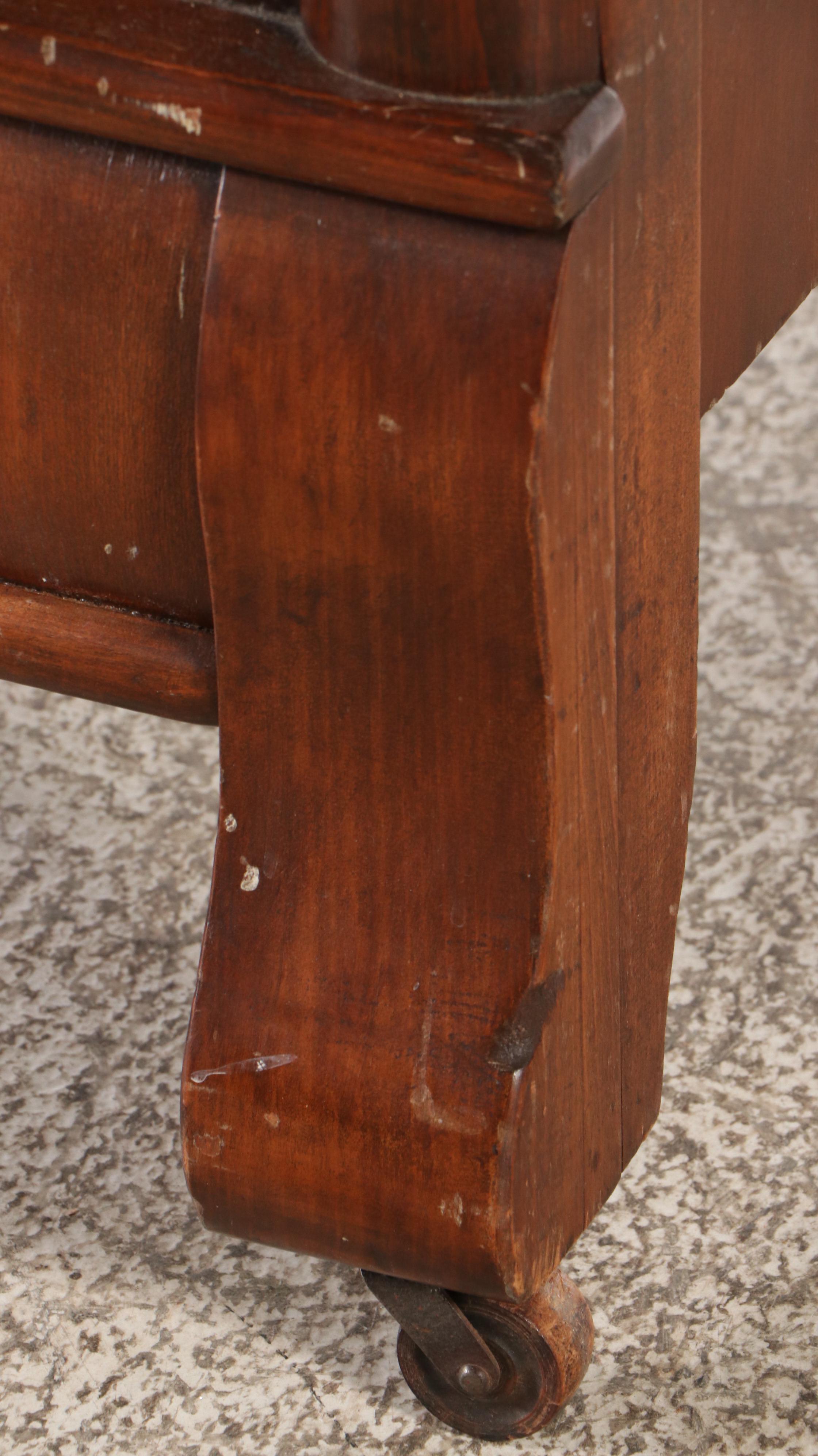 Mahogany Free-Standing Wardrobe