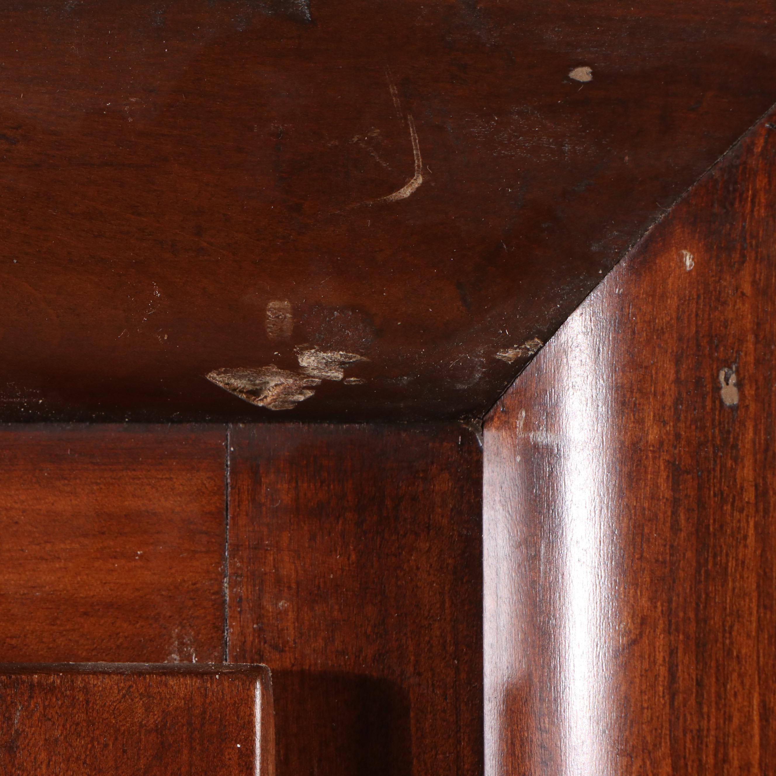 Mahogany Free-Standing Wardrobe