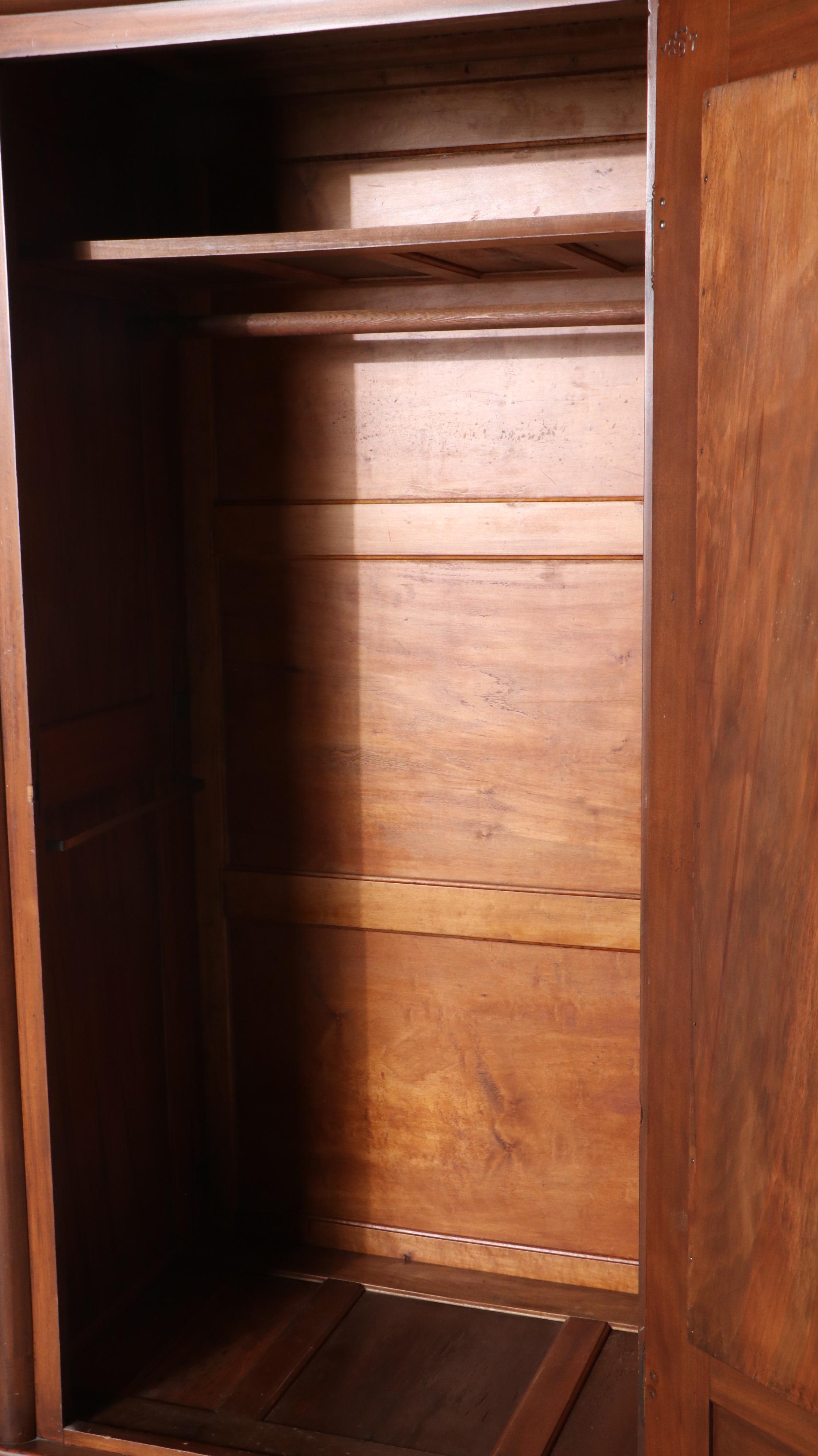 Mahogany Free-Standing Wardrobe