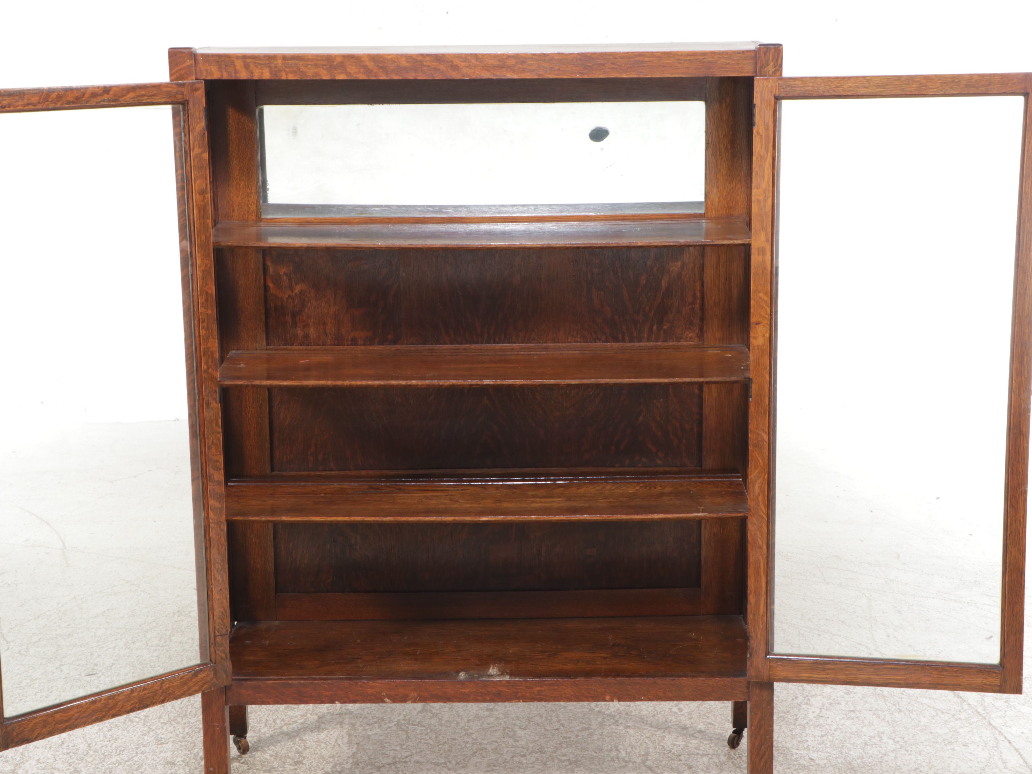 Late Victorian Tiger Oak China Cabinet with Mirrored Back