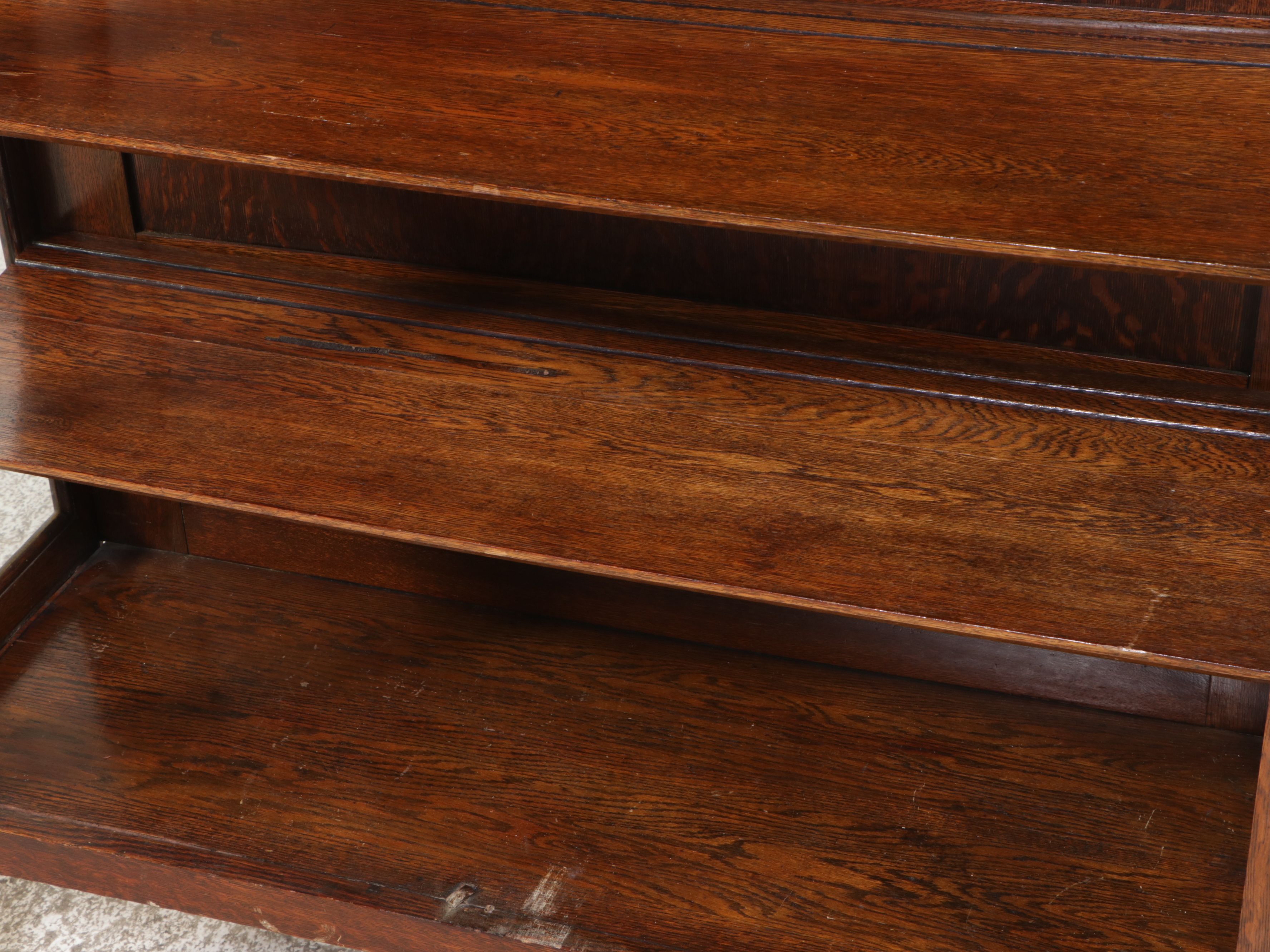 Late Victorian Tiger Oak China Cabinet with Mirrored Back