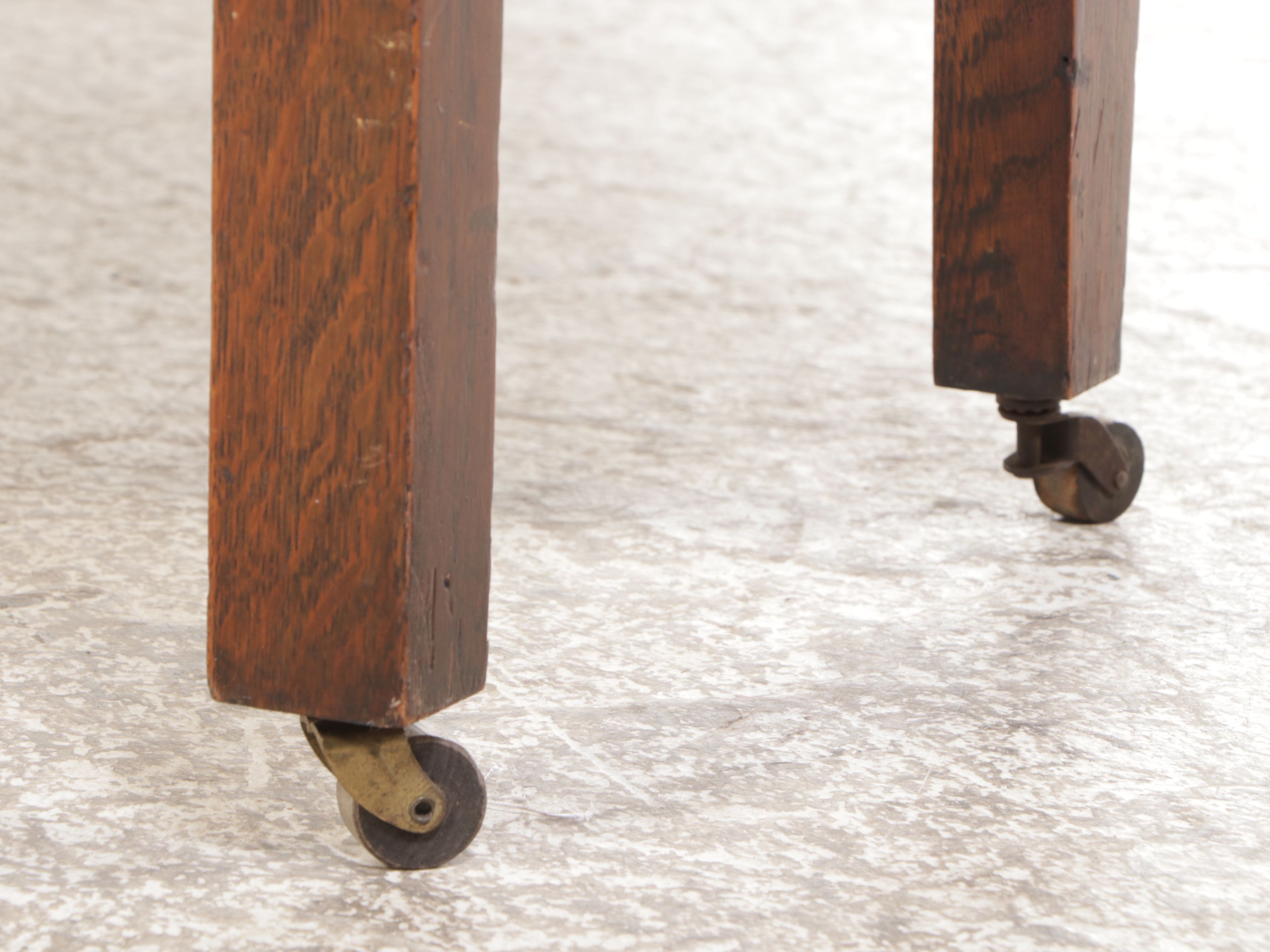 Late Victorian Tiger Oak China Cabinet with Mirrored Back