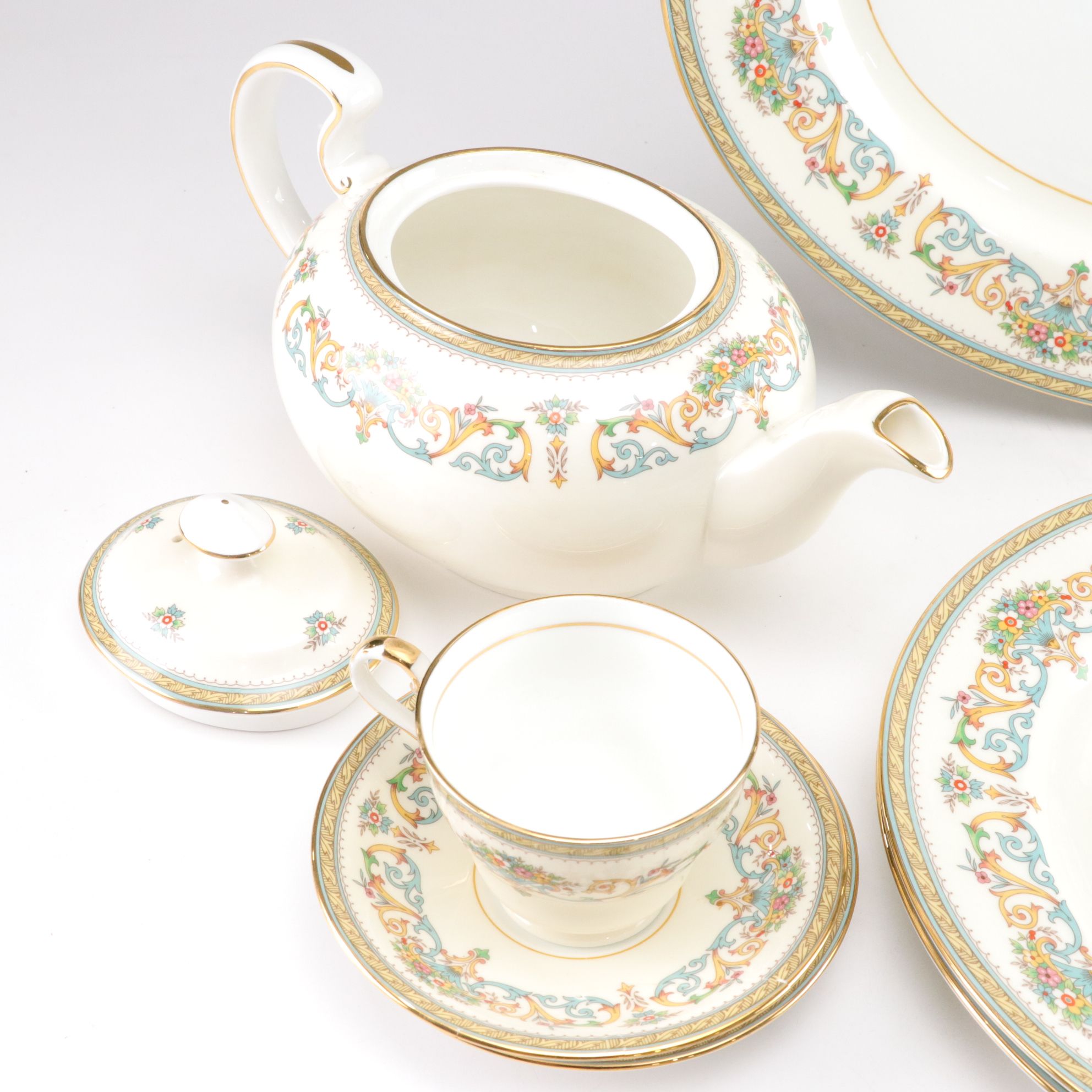 Aynsley "Henley" Bone China Teapot, Platter, and Dinnerware
