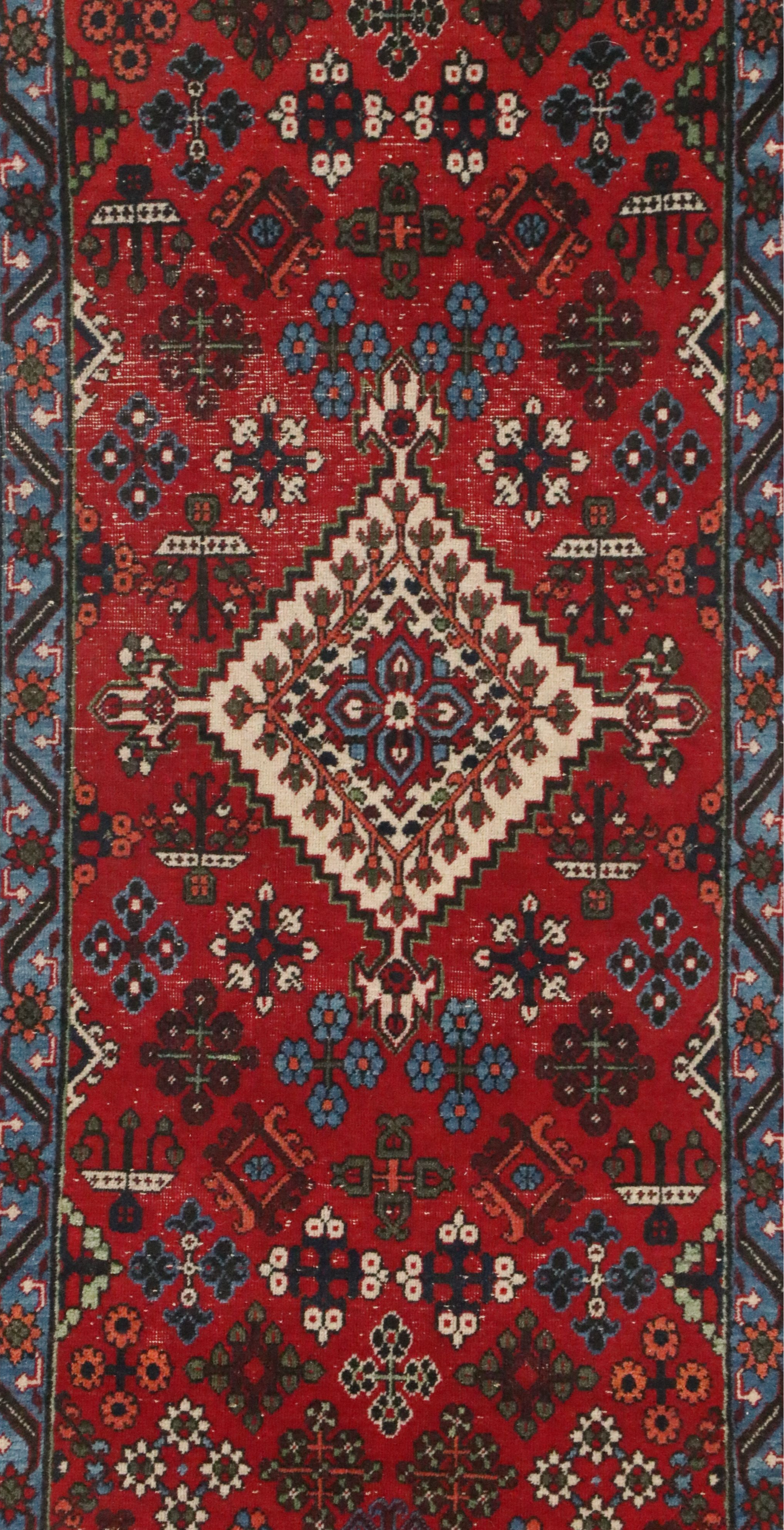 1'11 x 5'5 Hand-Knotted Persian Josheqan Accent Rug
