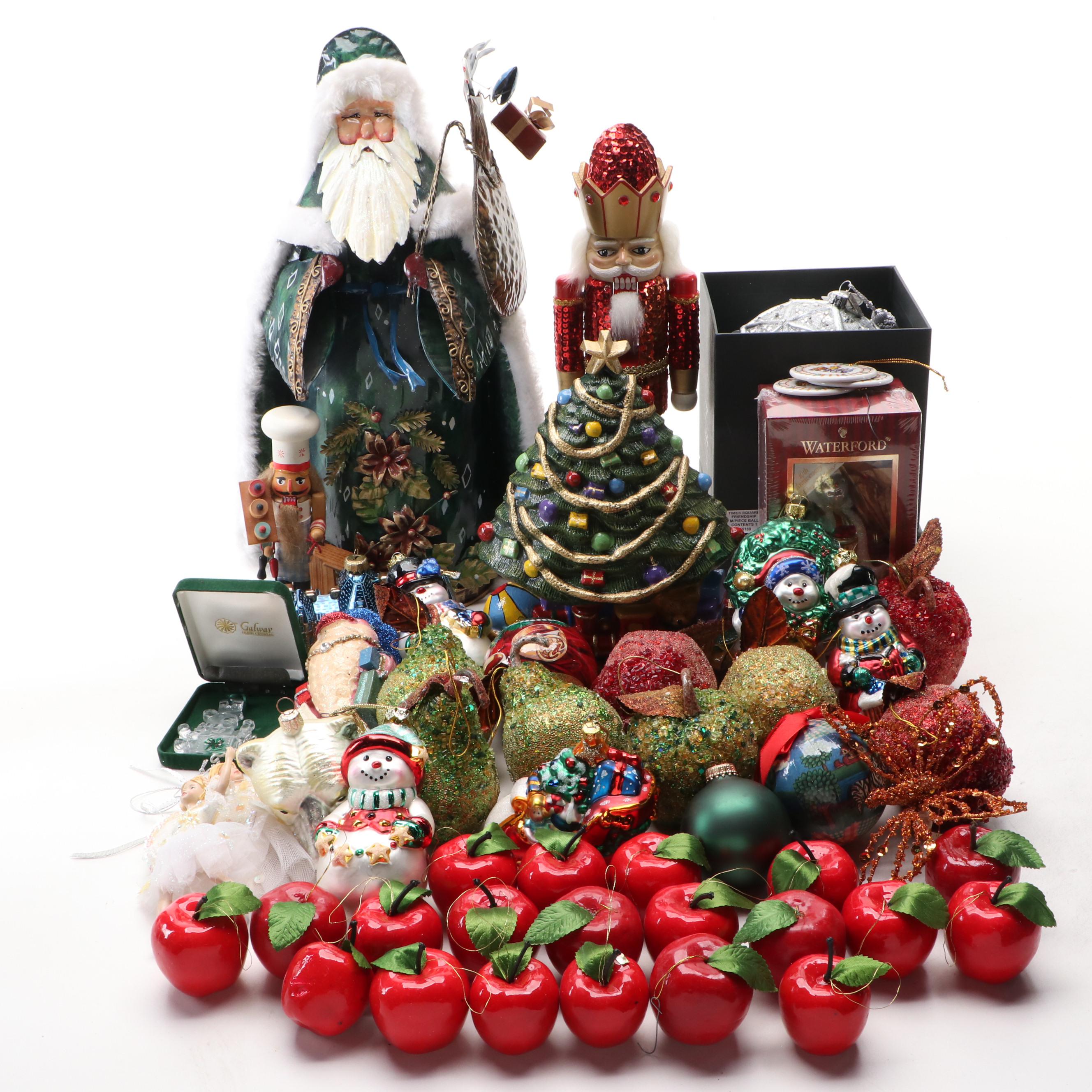 Christmas Ornaments, Doorstop and Tabletop Décor